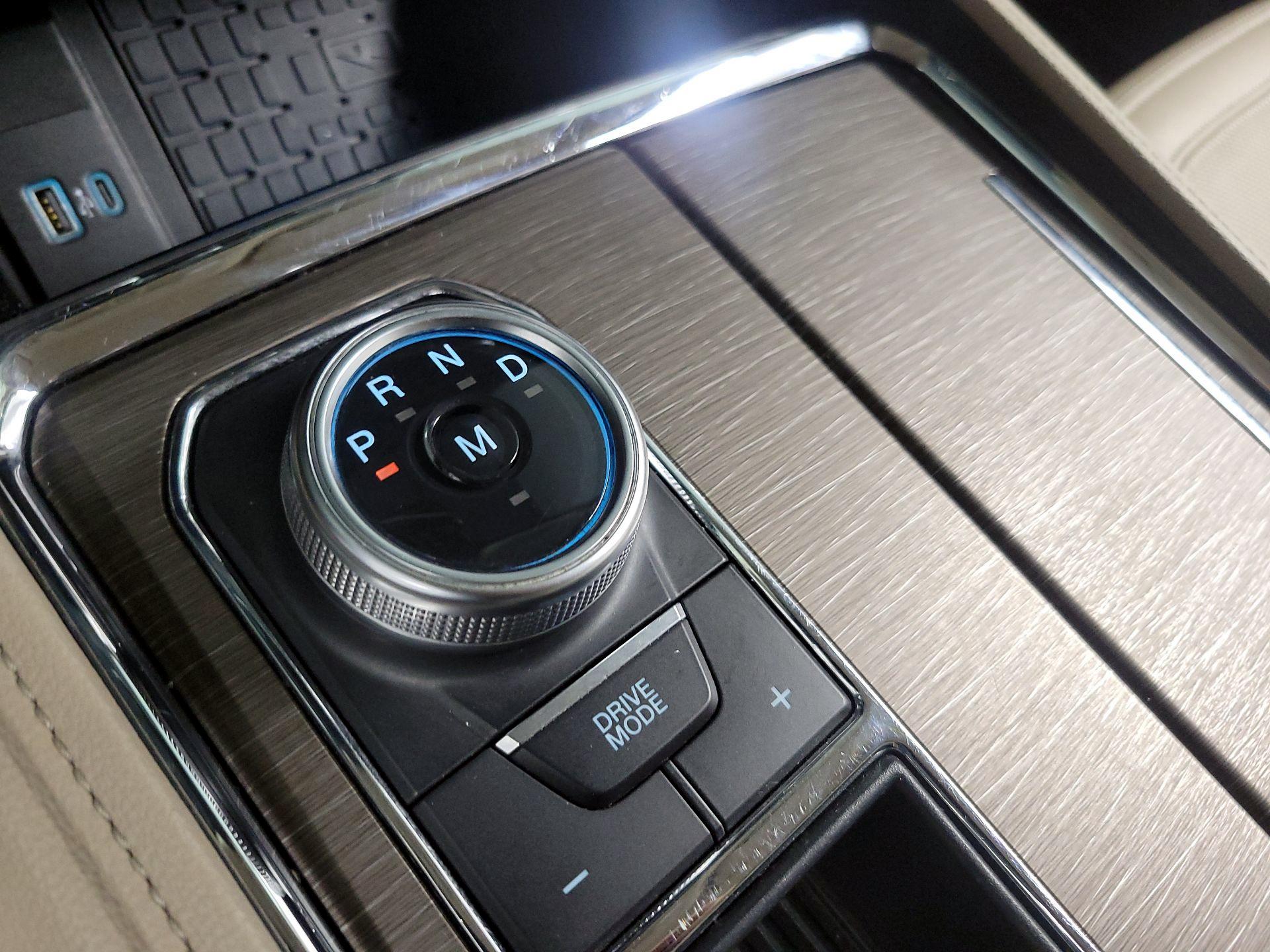 Thumbnail: 2024 Ford Expedition MAX - 16