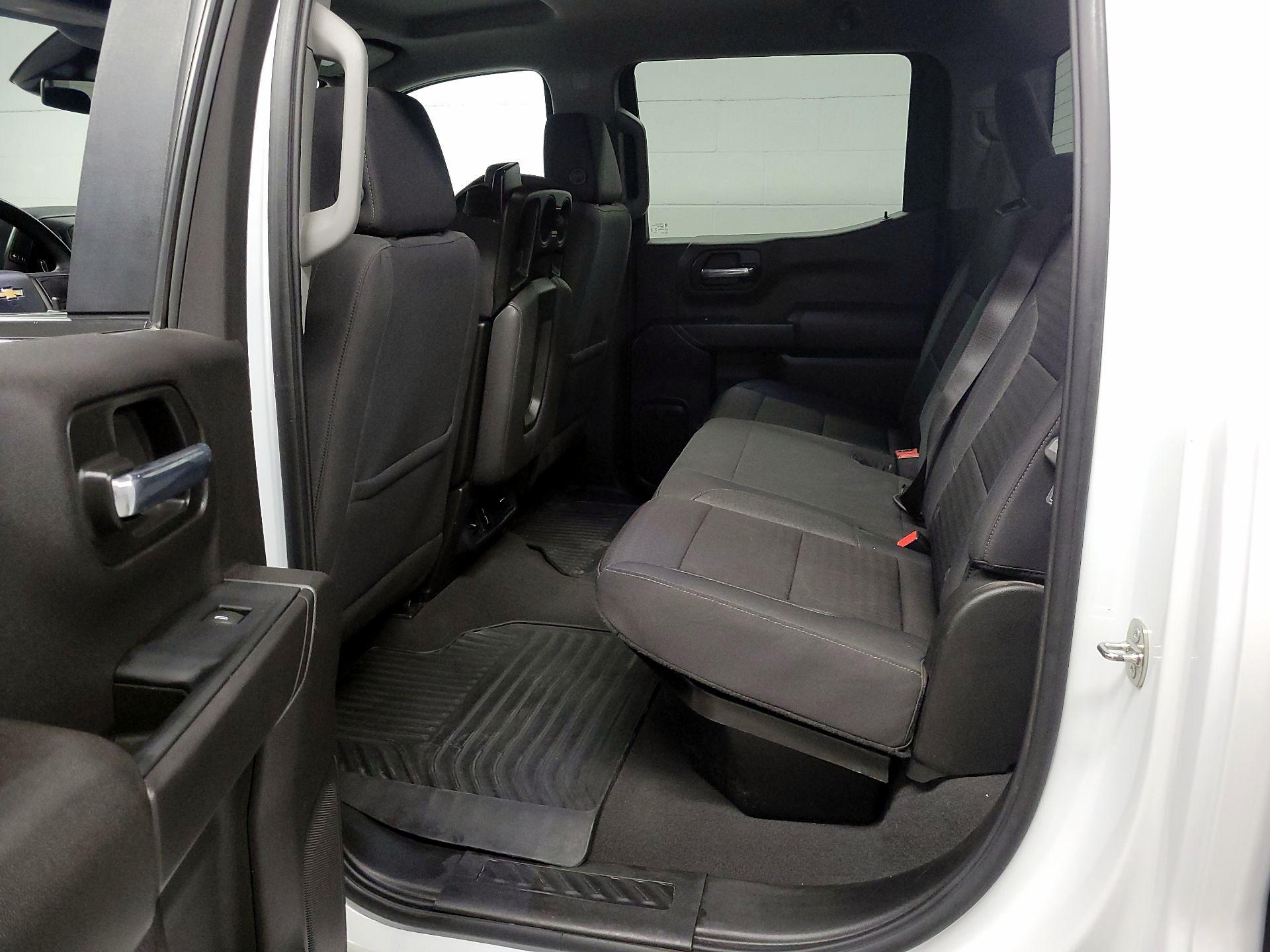 Thumbnail: 2024 Chevrolet Silverado 1500 - 19