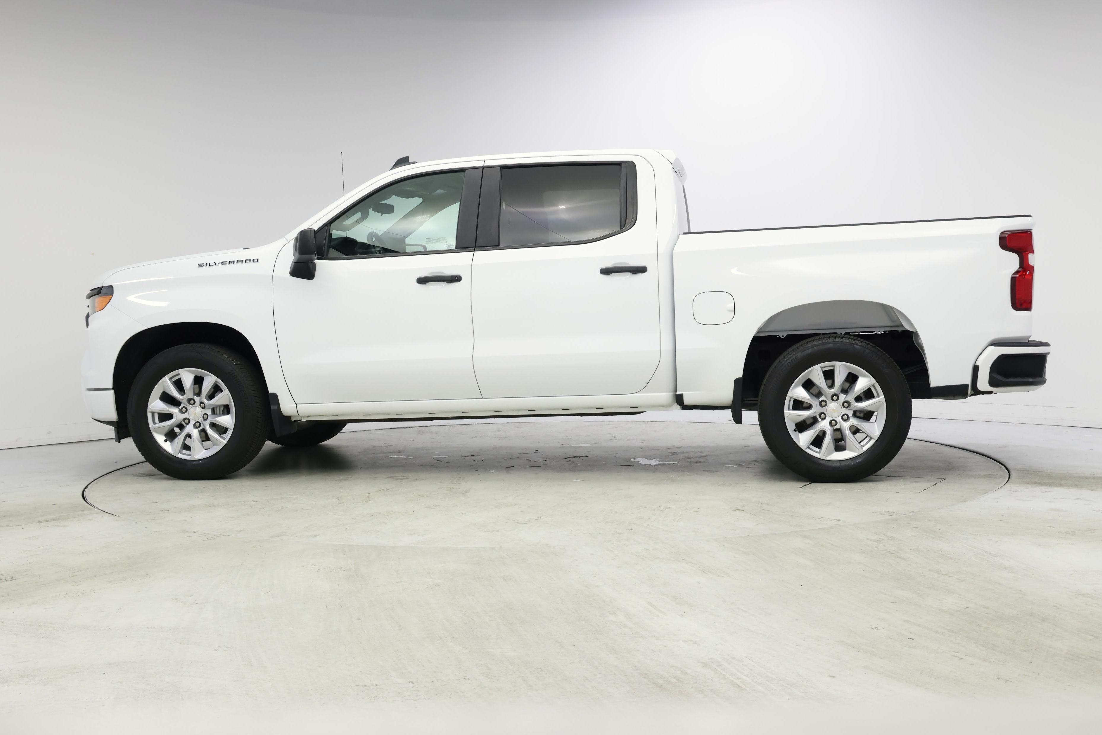 Thumbnail: 2024 Chevrolet Silverado 1500 - 3