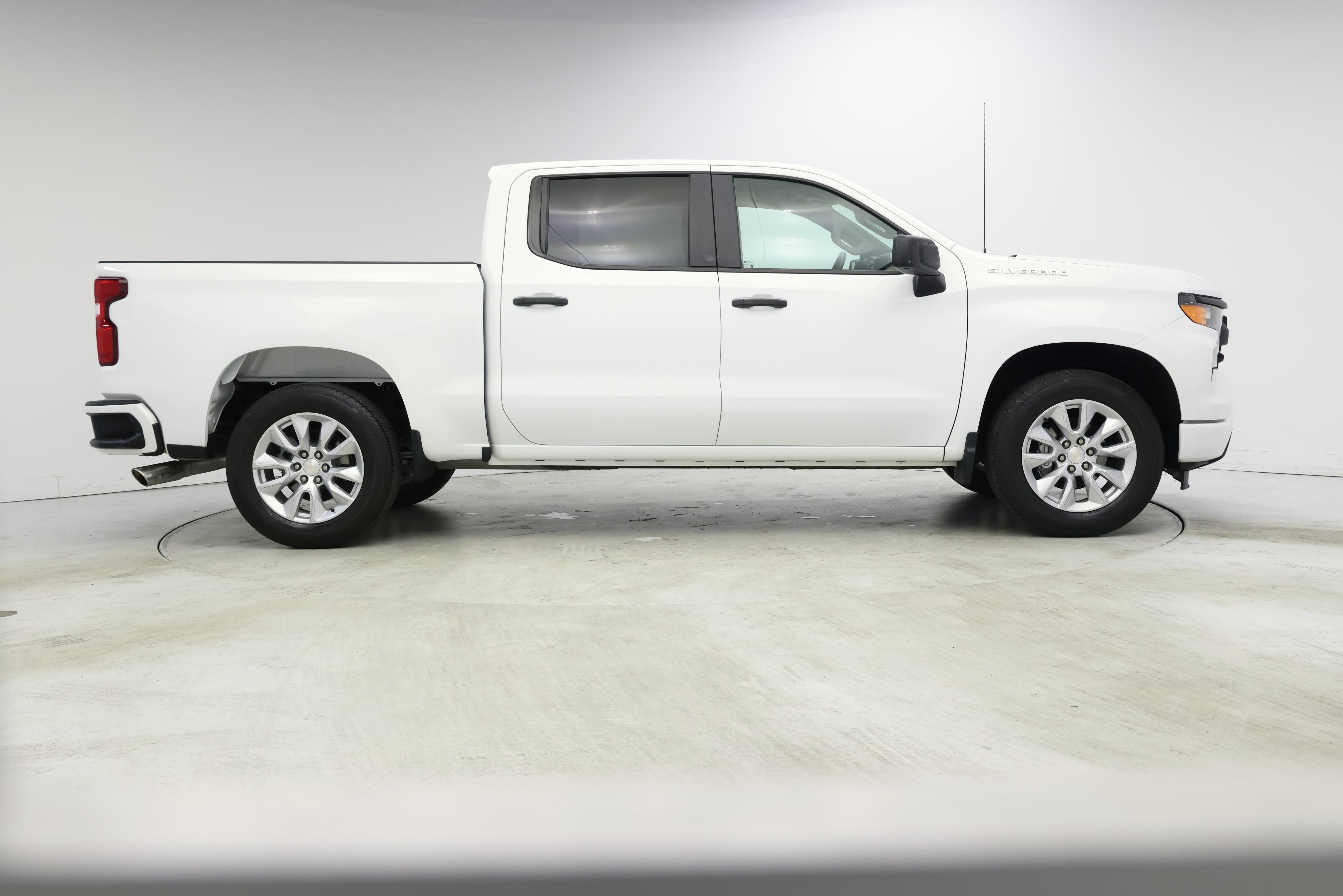 Thumbnail: 2024 Chevrolet Silverado 1500 - 7