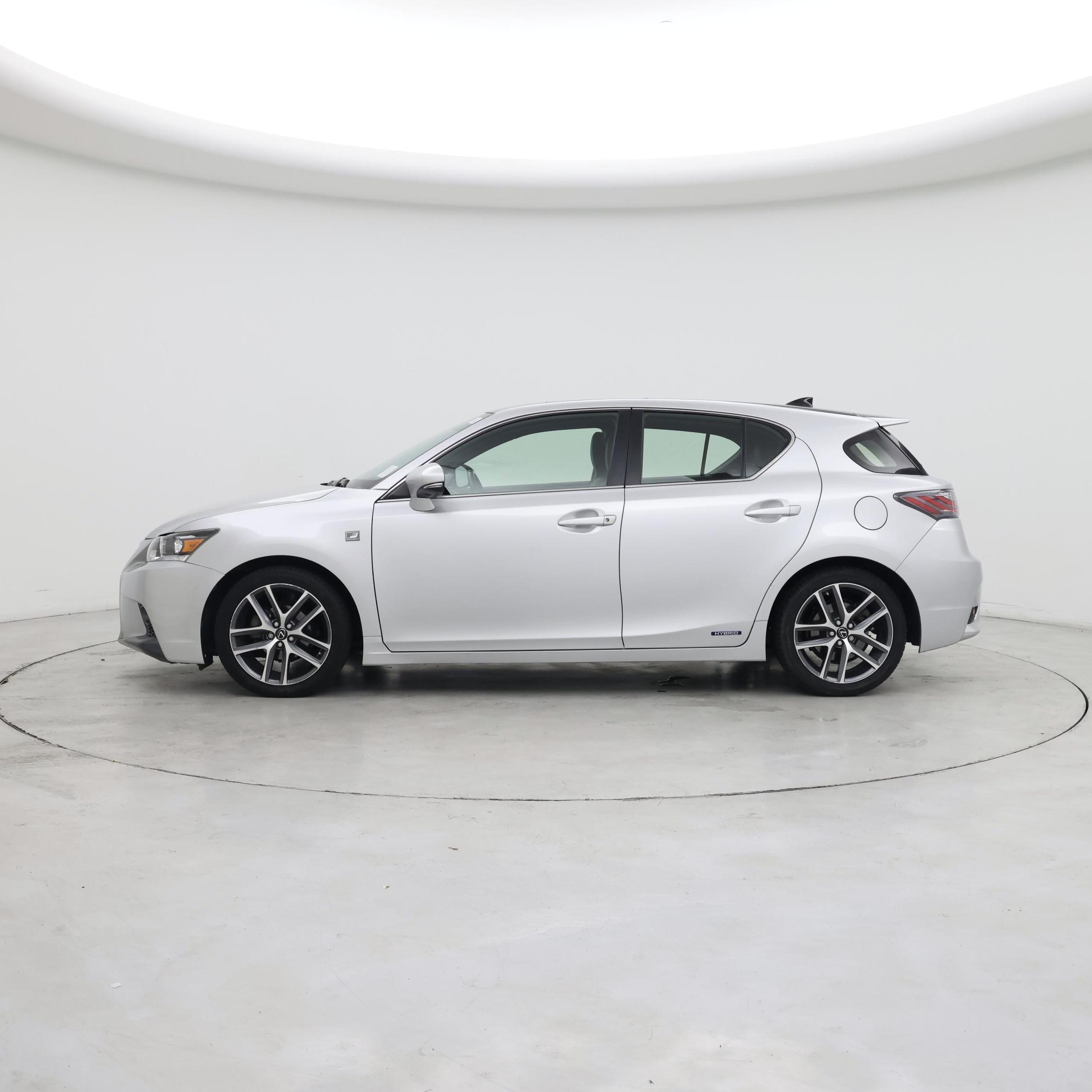Thumbnail: 2015 Lexus CT - 3