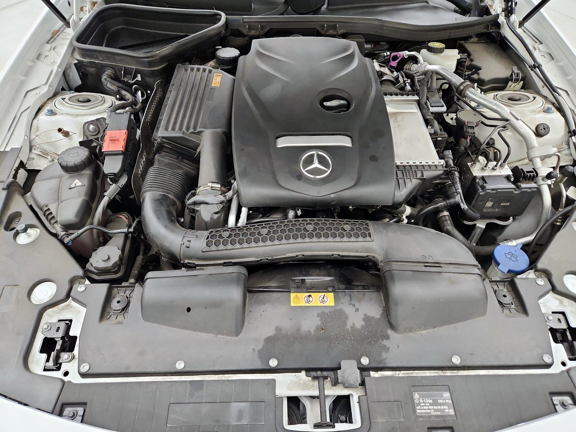 Thumbnail: 2020 Mercedes-Benz SLC - 20