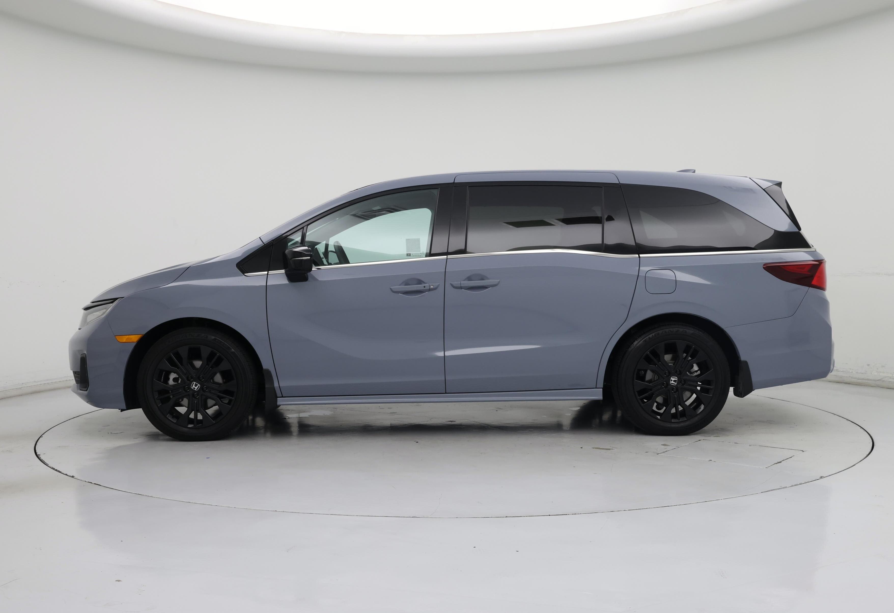 Thumbnail: 2025 Honda Odyssey - 3