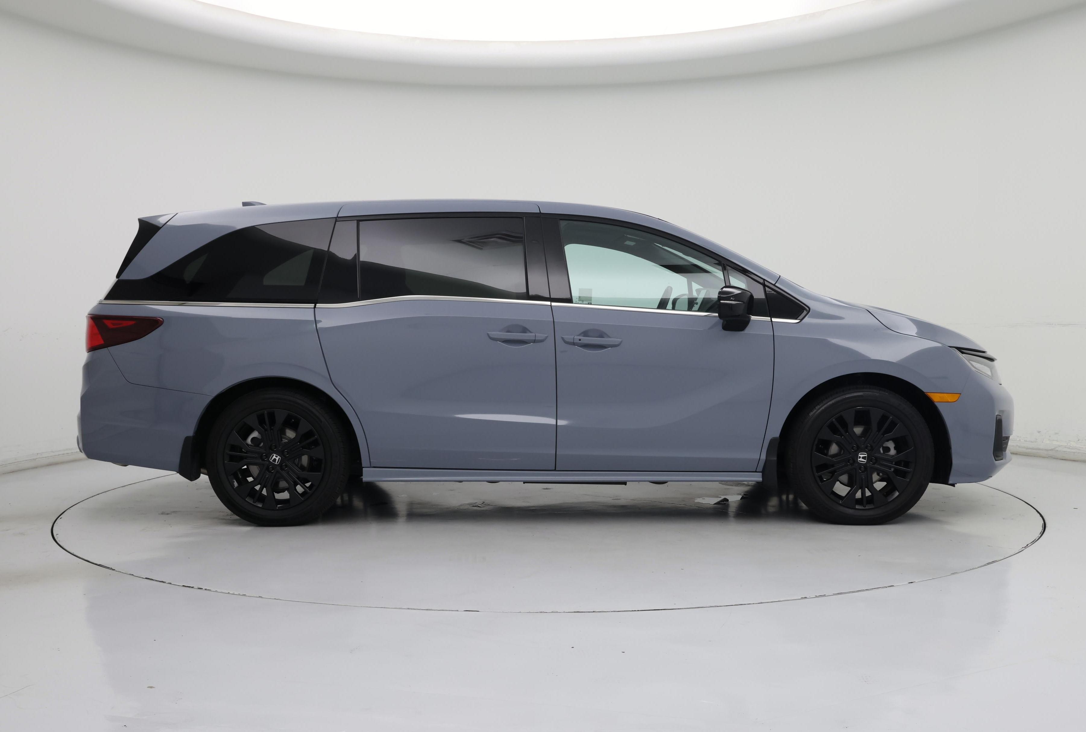 Thumbnail: 2025 Honda Odyssey - 7