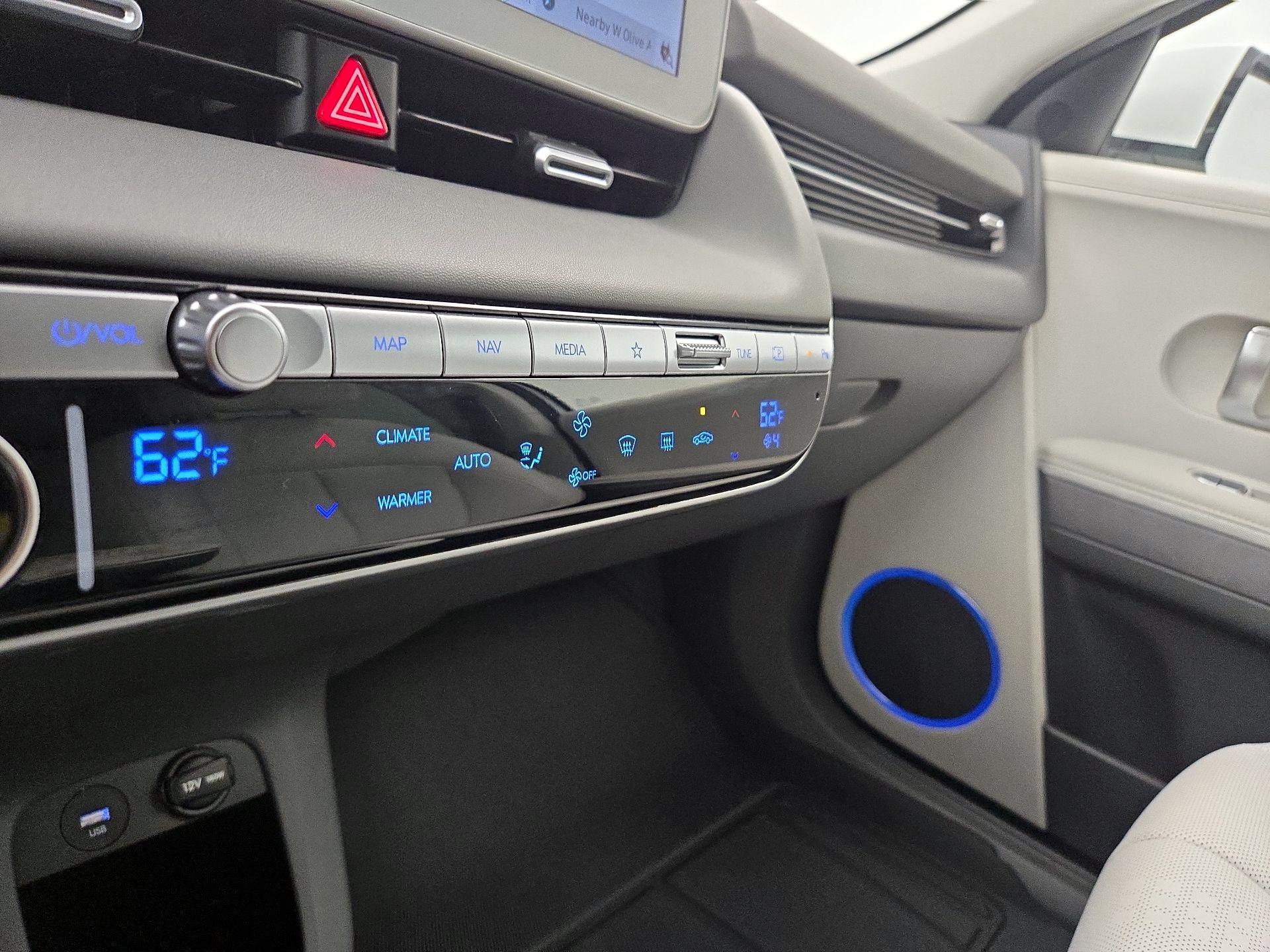 Thumbnail: 2024 Hyundai Ioniq 5 - 17