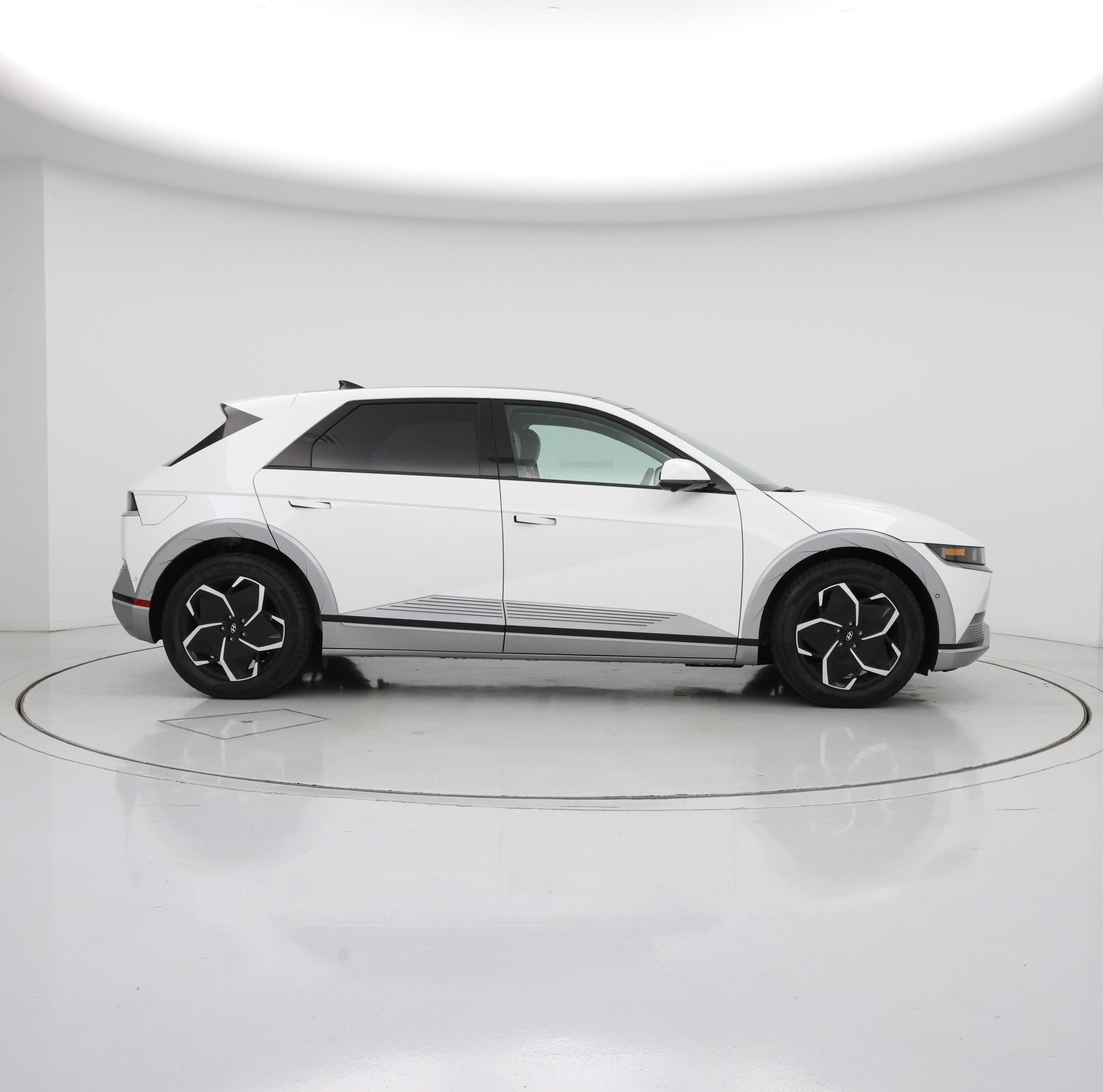 Thumbnail: 2024 Hyundai Ioniq 5 - 7