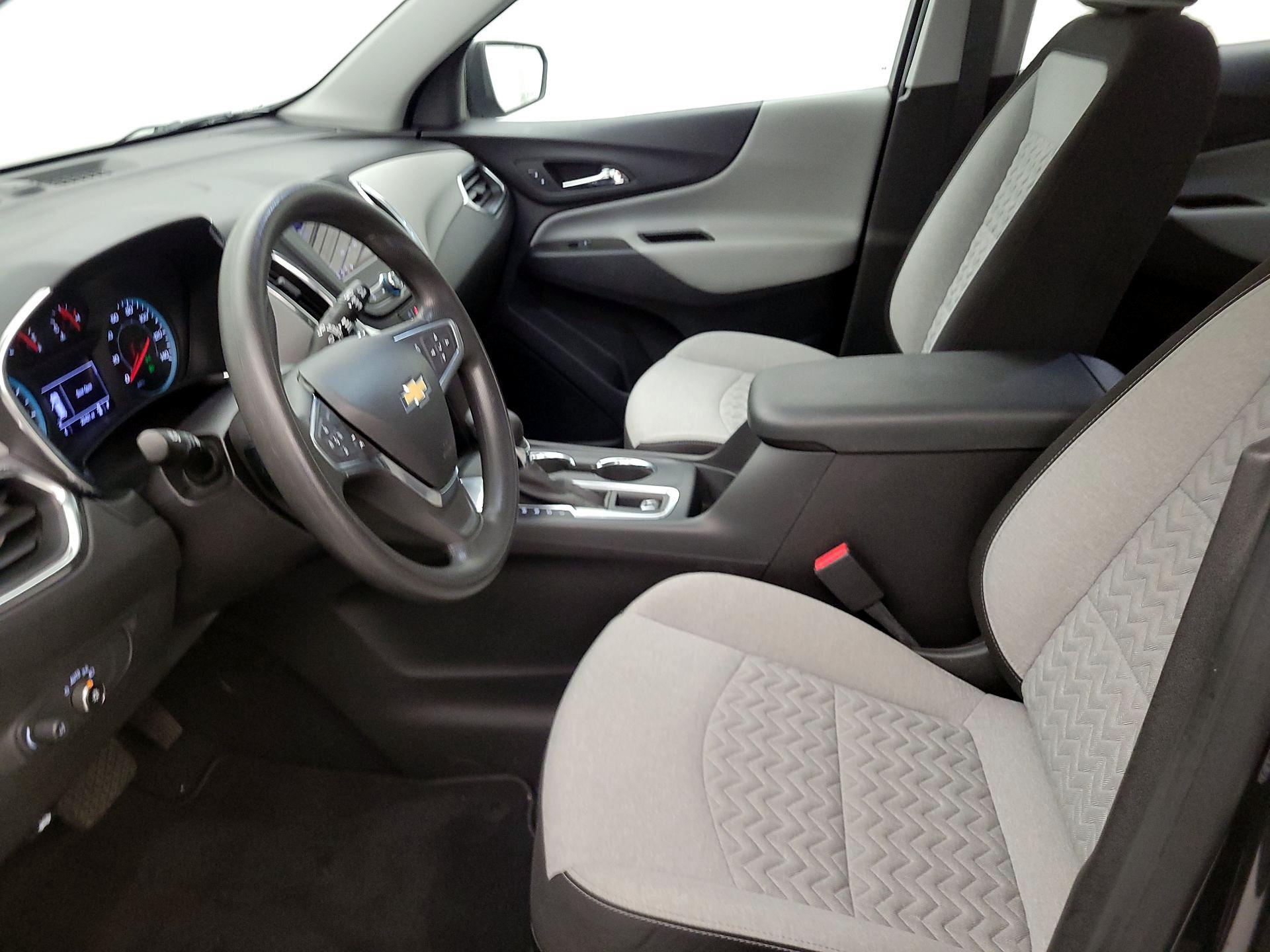 Thumbnail: 2022 Chevrolet Equinox - 11