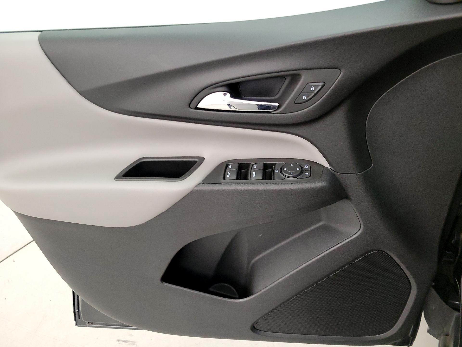 Thumbnail: 2022 Chevrolet Equinox - 12