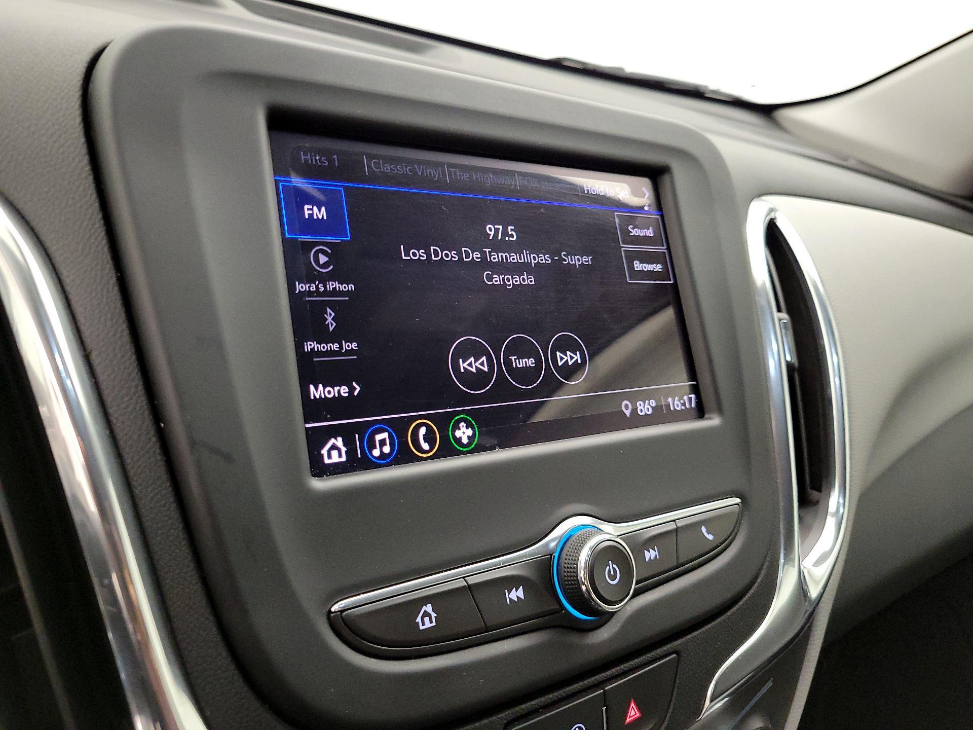 Thumbnail: 2022 Chevrolet Equinox - 15