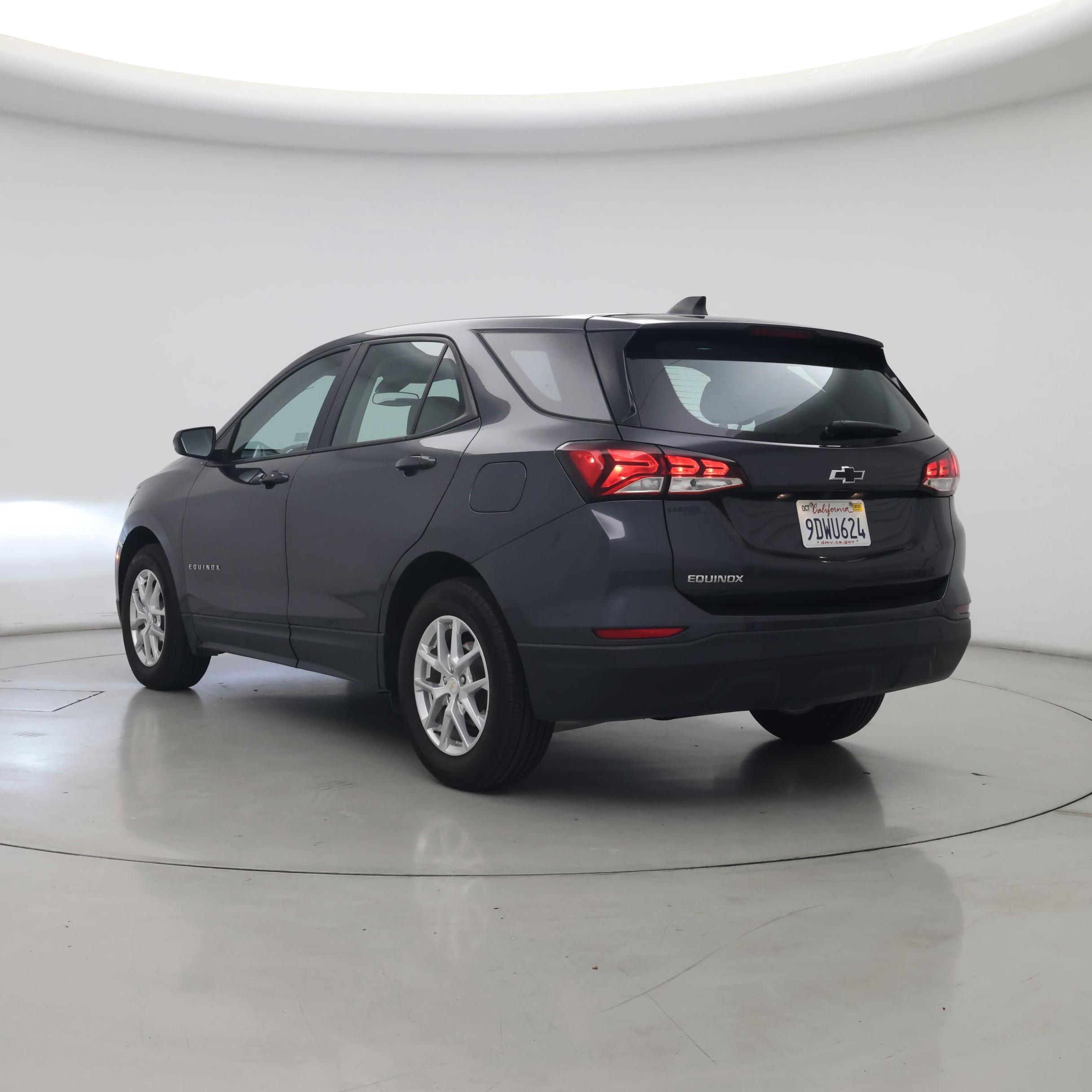 Thumbnail: 2022 Chevrolet Equinox - 2