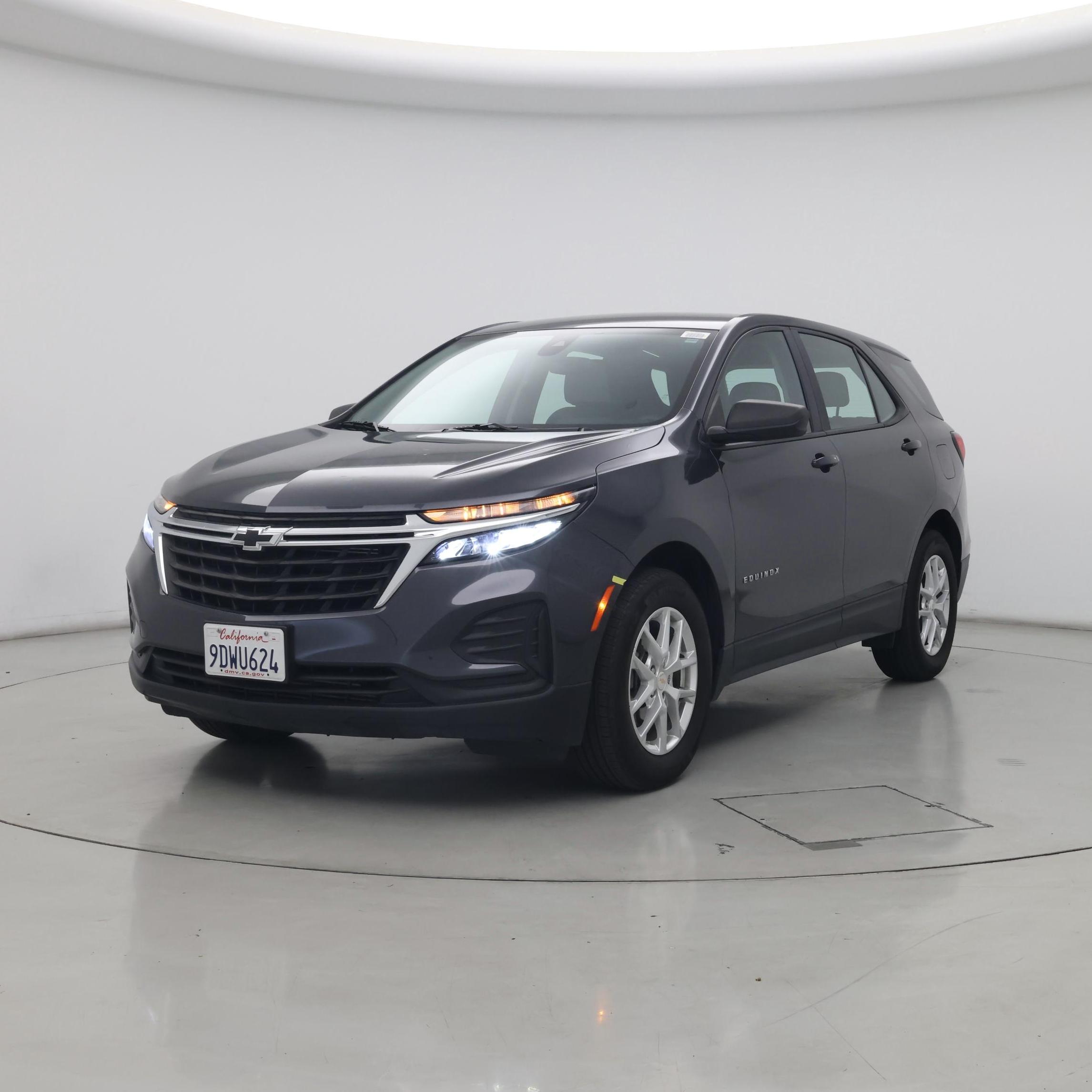Thumbnail: 2022 Chevrolet Equinox - 4