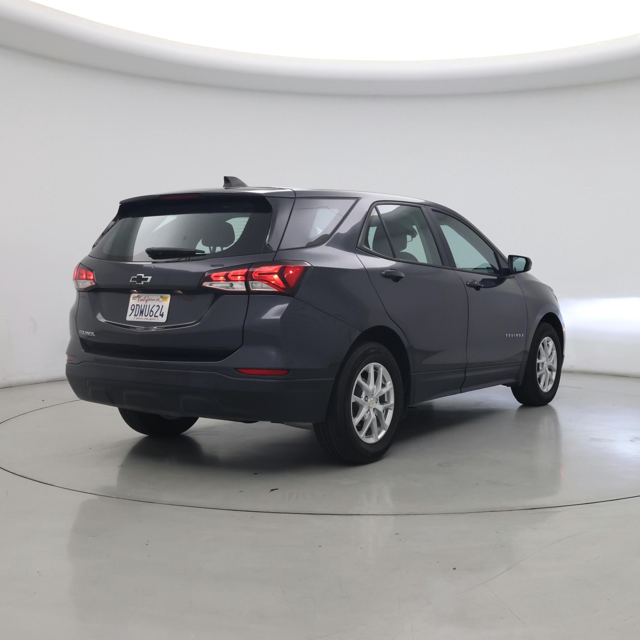 Thumbnail: 2022 Chevrolet Equinox - 8