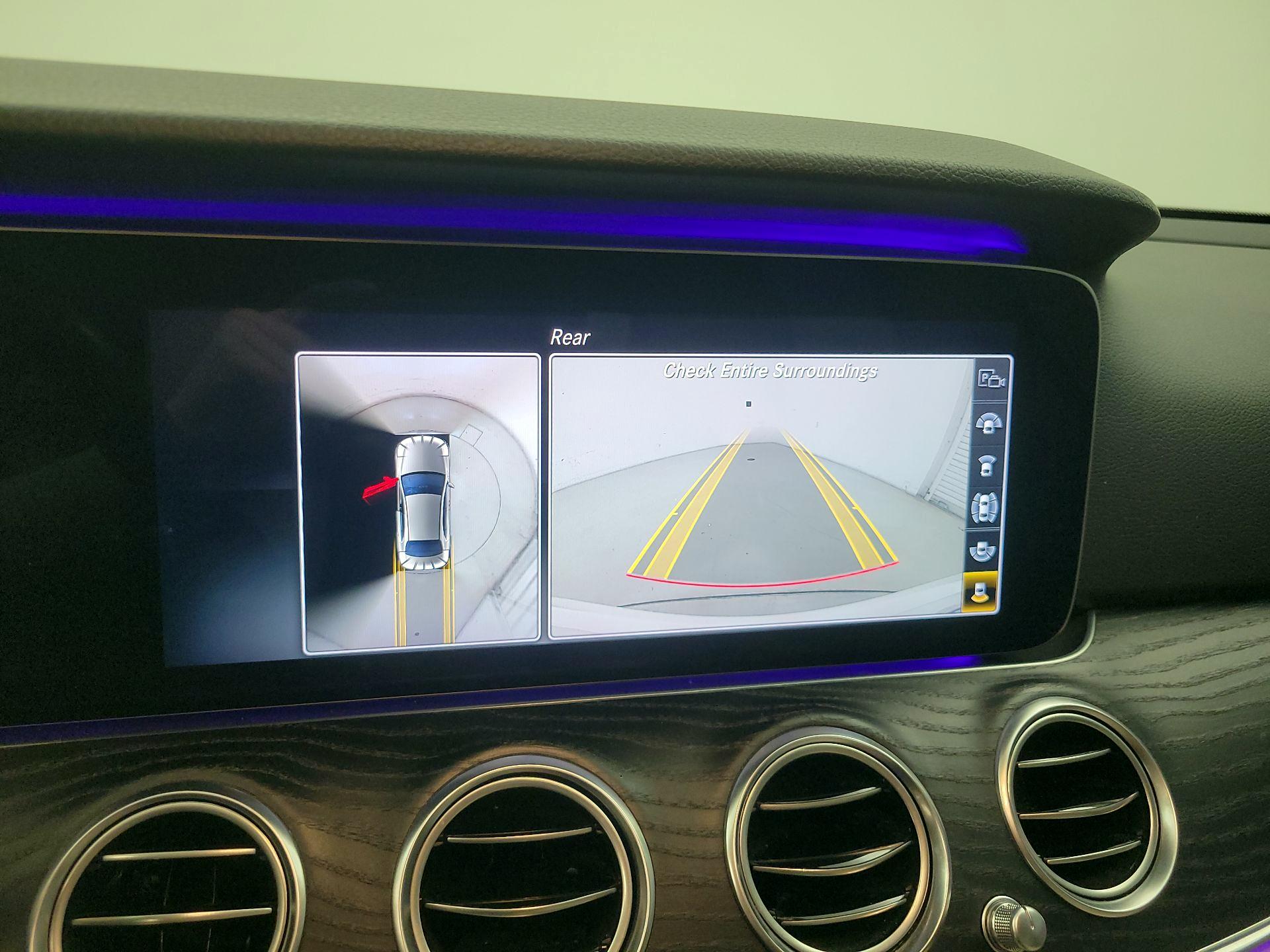 Thumbnail: 2020 Mercedes-Benz E-Class - 14
