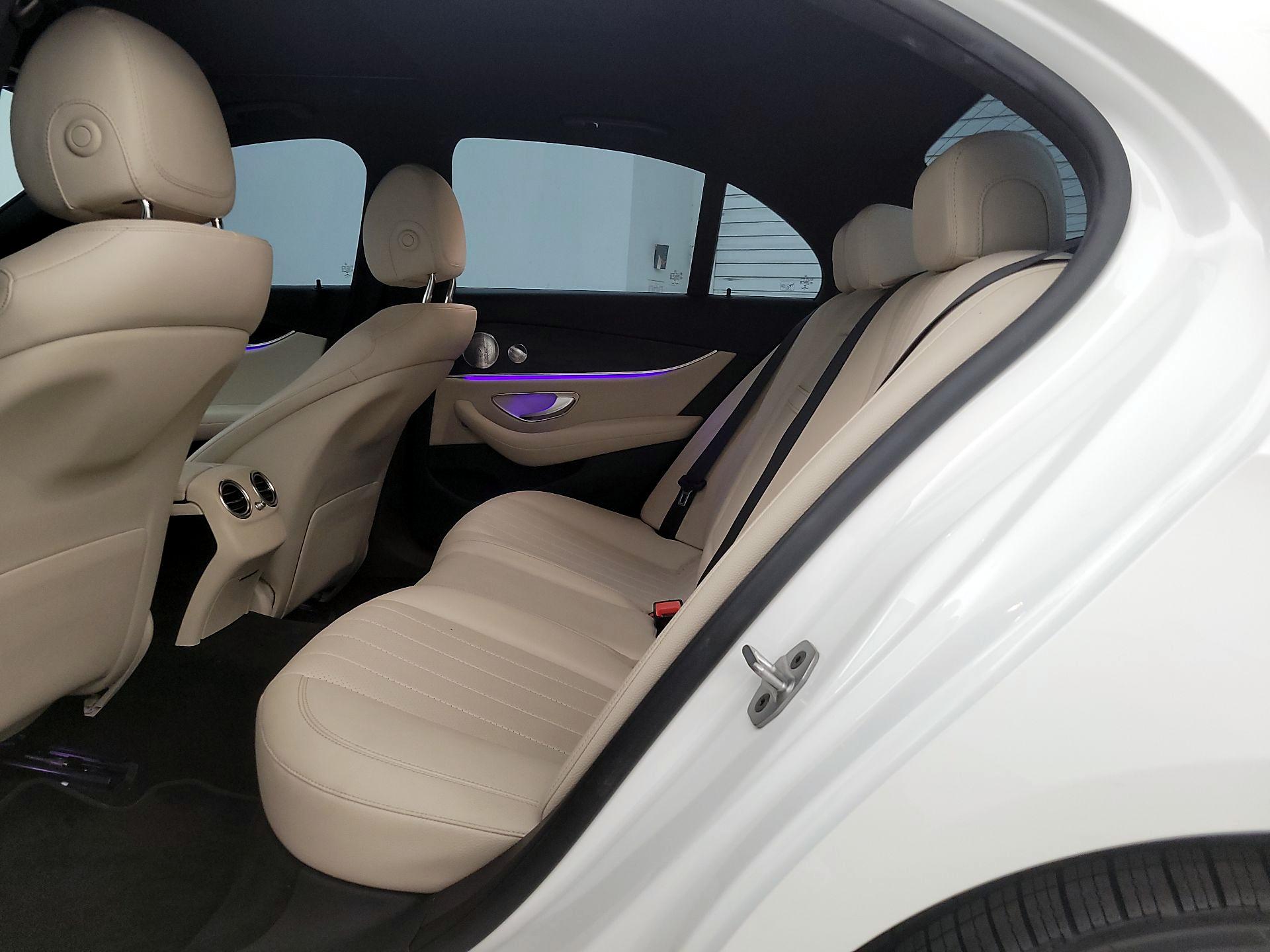 Thumbnail: 2020 Mercedes-Benz E-Class - 19