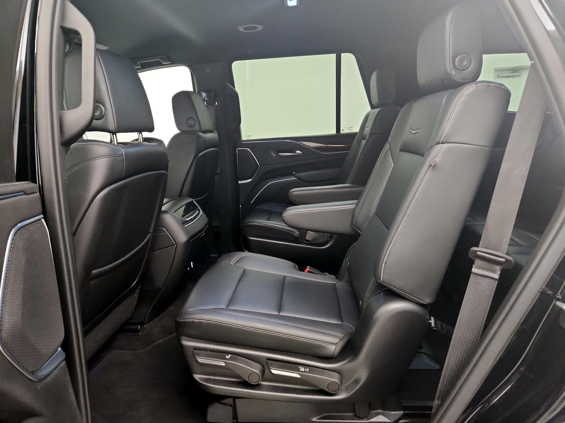Thumbnail: 2023 Cadillac Escalade - 20