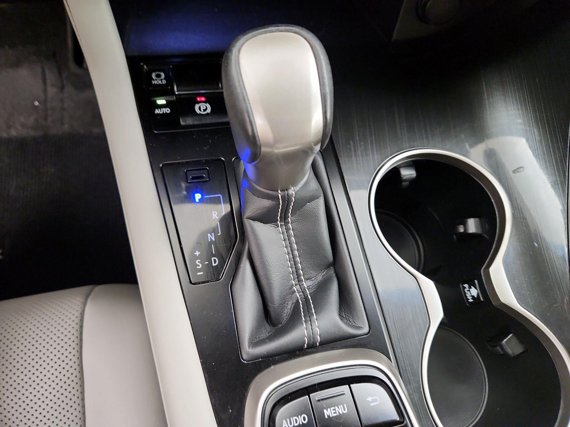 Thumbnail: 2019 Lexus RX - 17