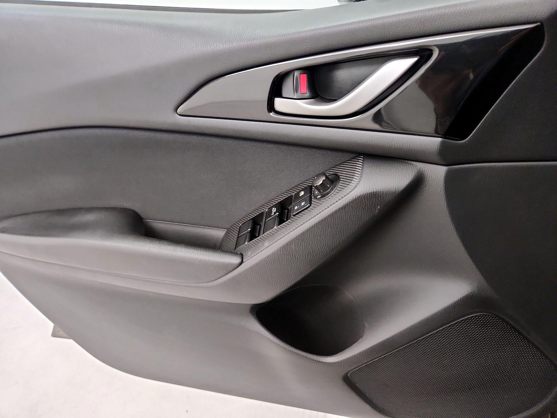 Thumbnail: 2014 Mazda Mazda3 - 12