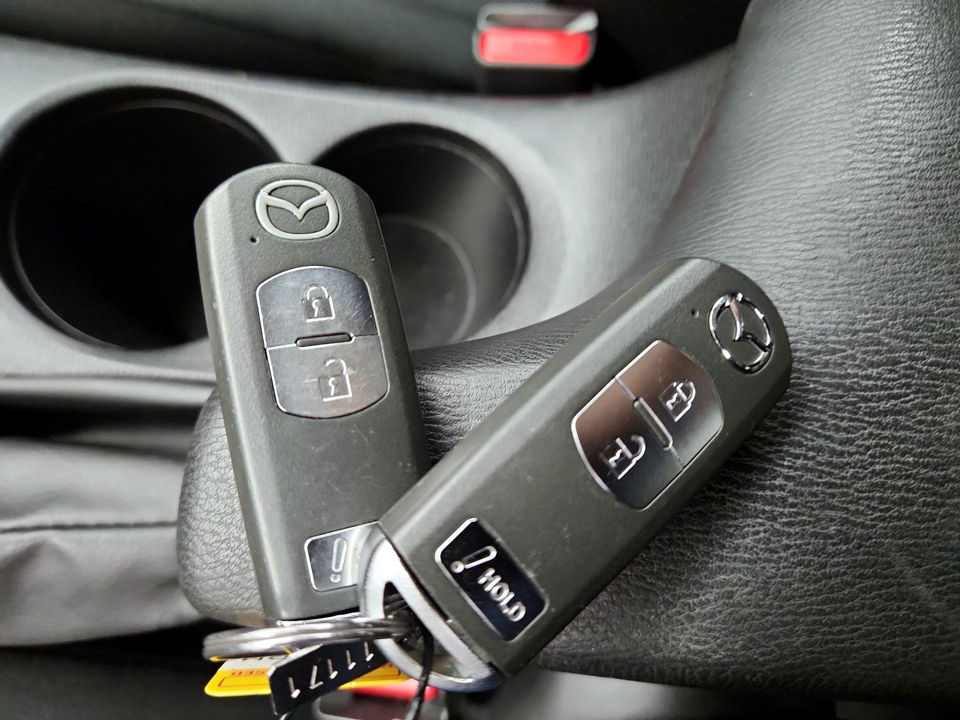 Thumbnail: 2014 Mazda Mazda3 - 20