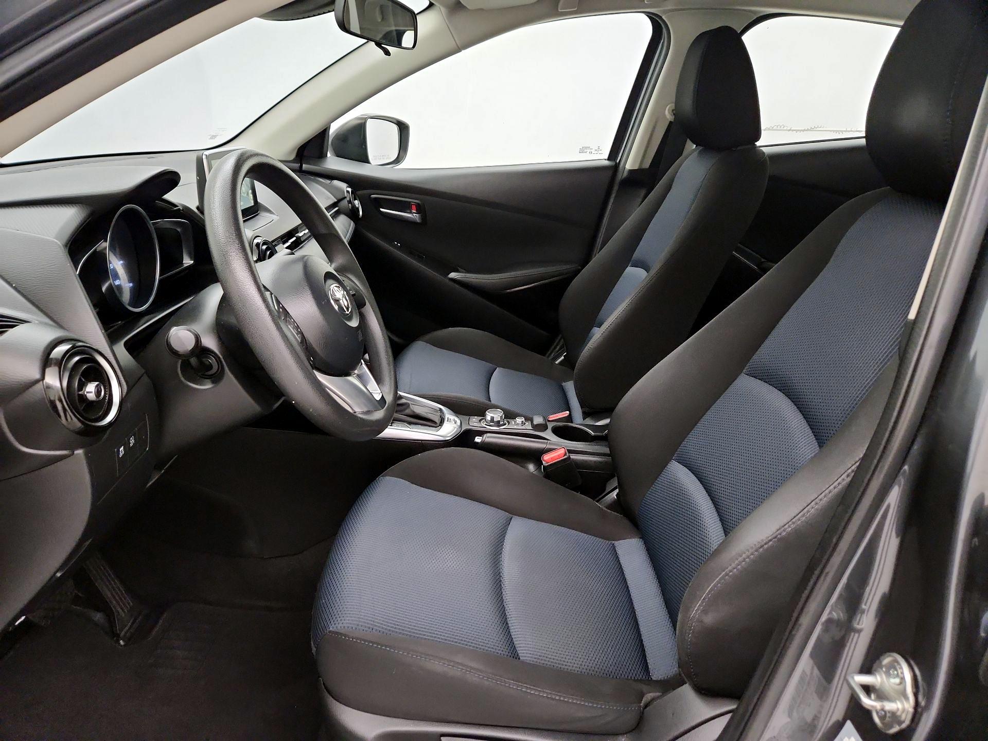 Thumbnail: 2018 Toyota Yaris iA - 11
