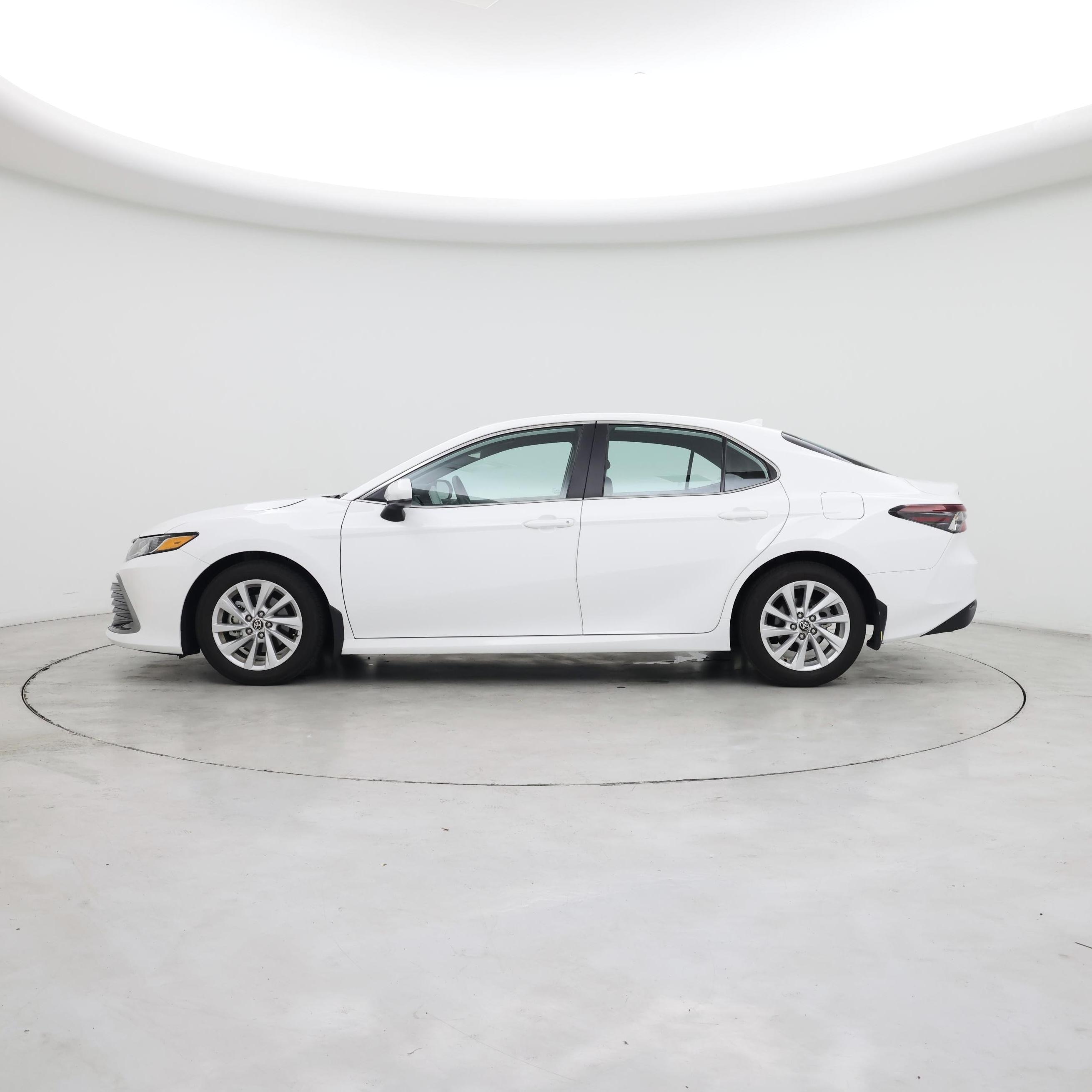 Thumbnail: 2024 Toyota Camry - 3