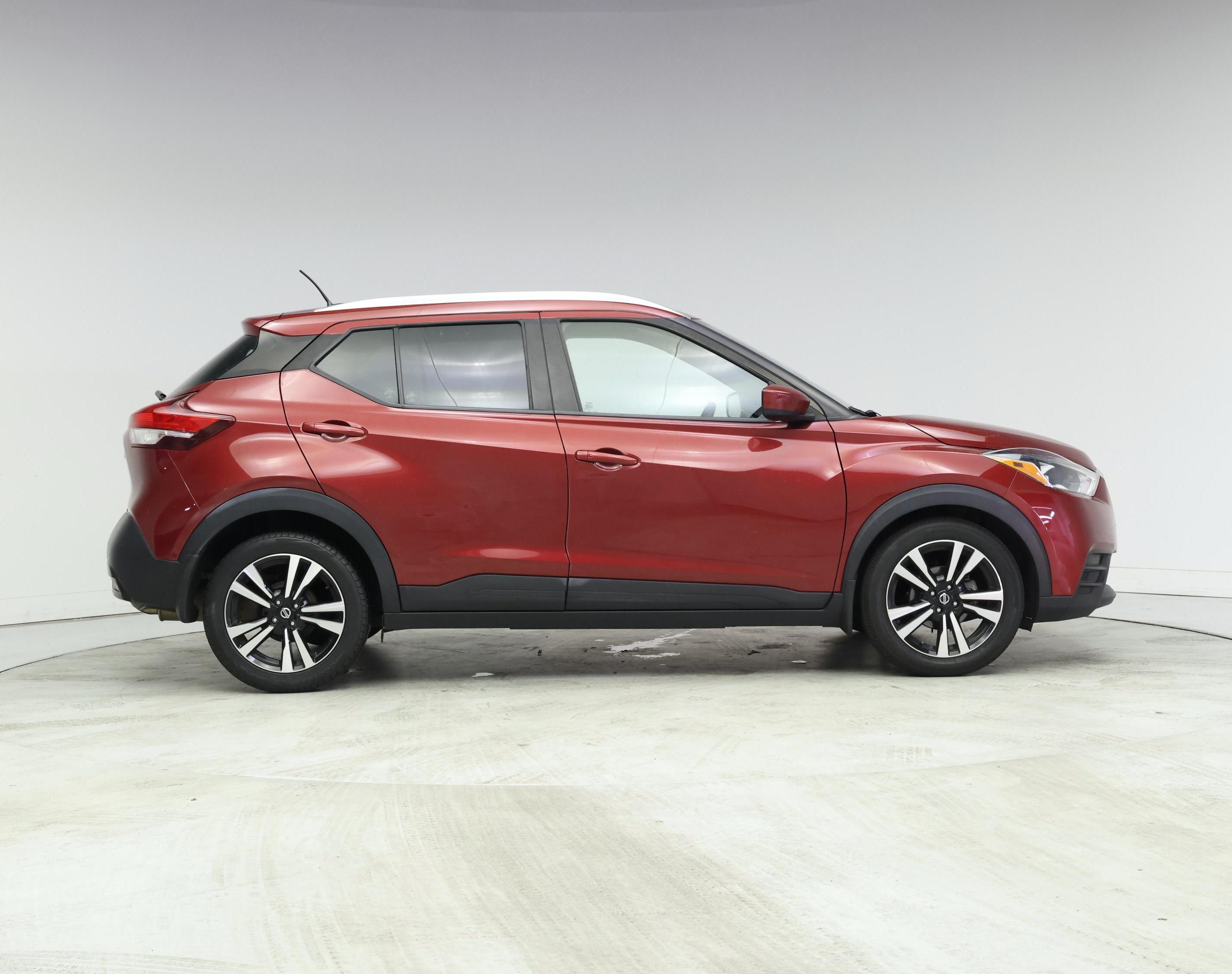 Thumbnail: 2018 Nissan Kicks - 7