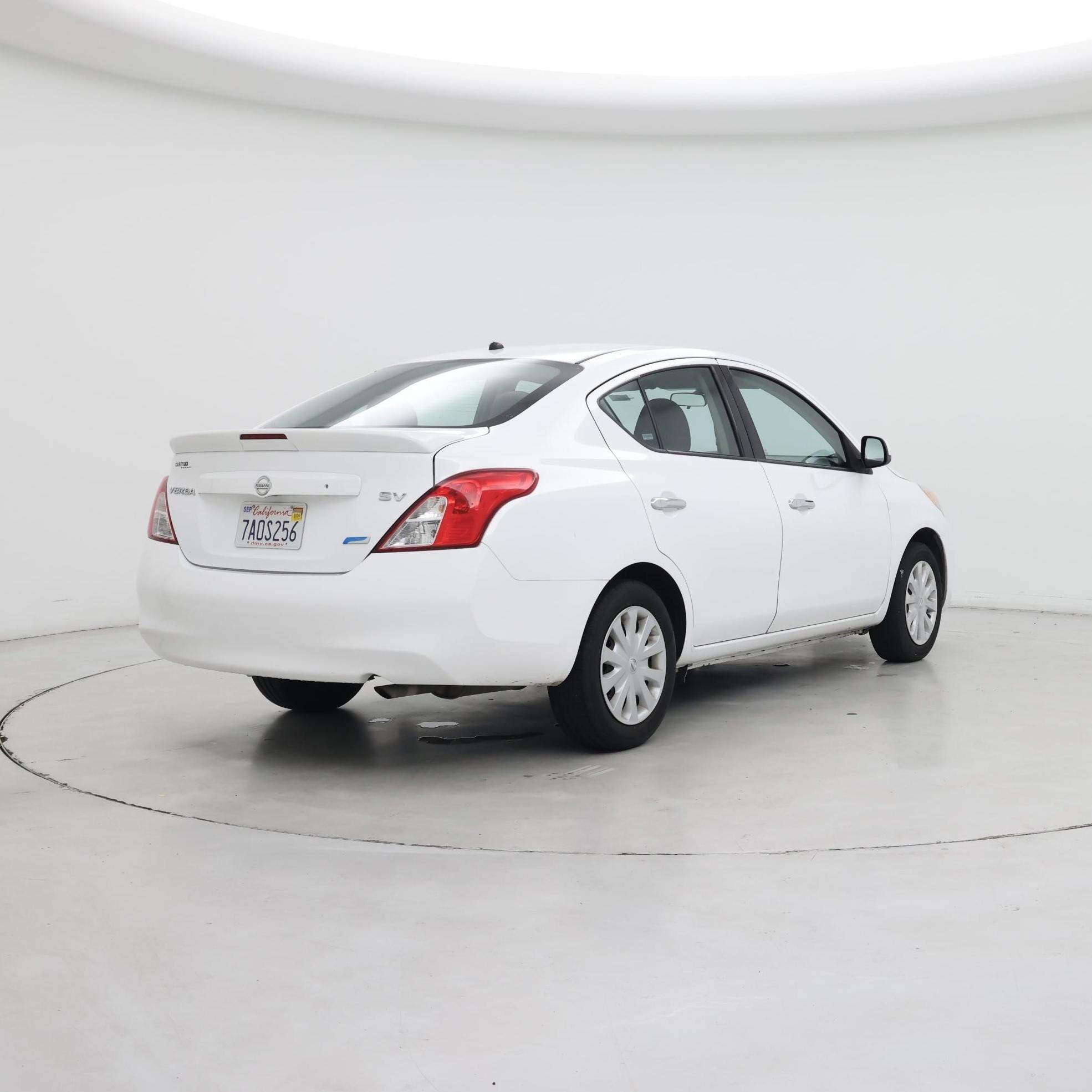 Thumbnail: 2014 Nissan Versa - 8