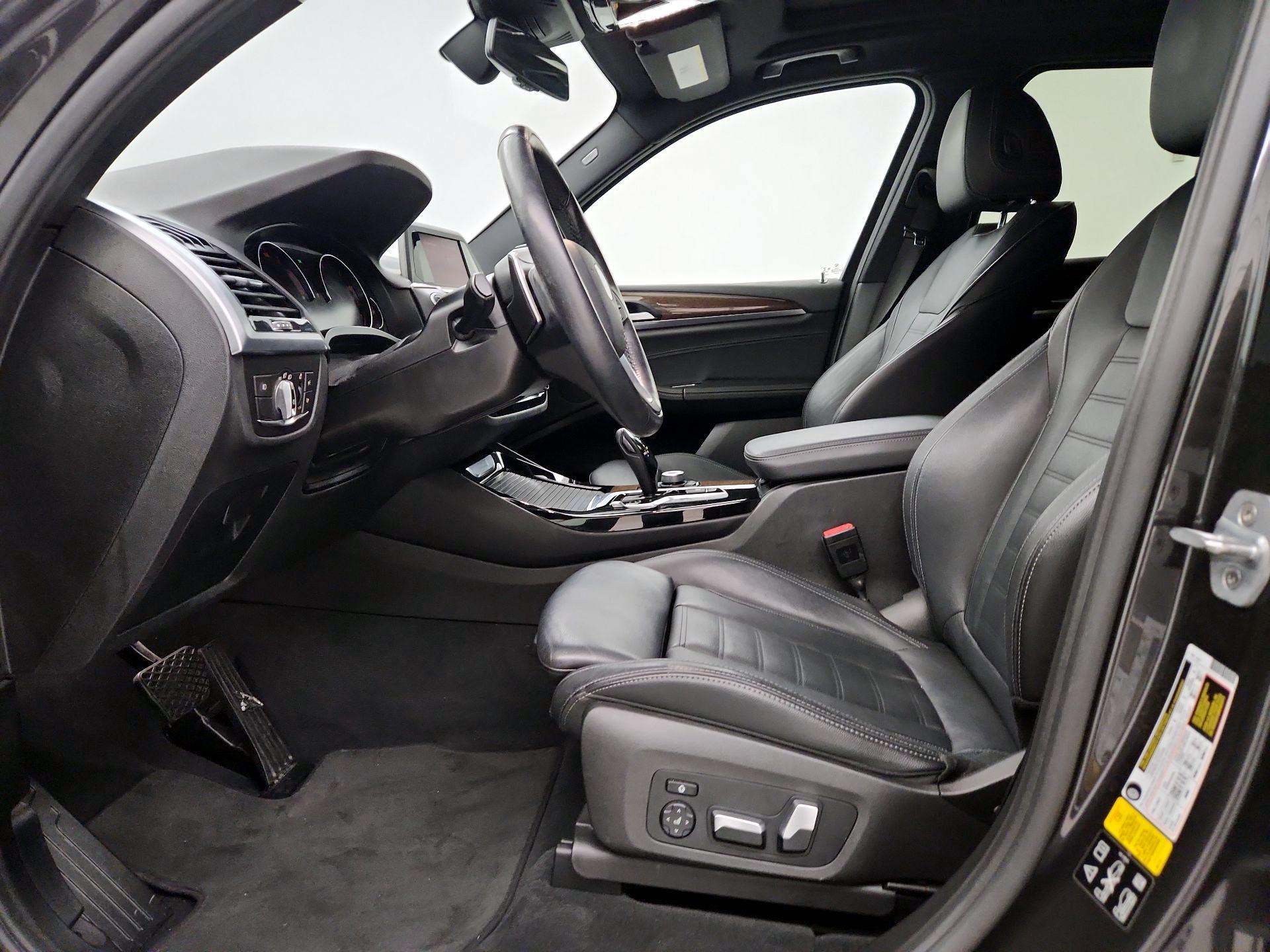 Thumbnail: 2019 BMW X3 - 11