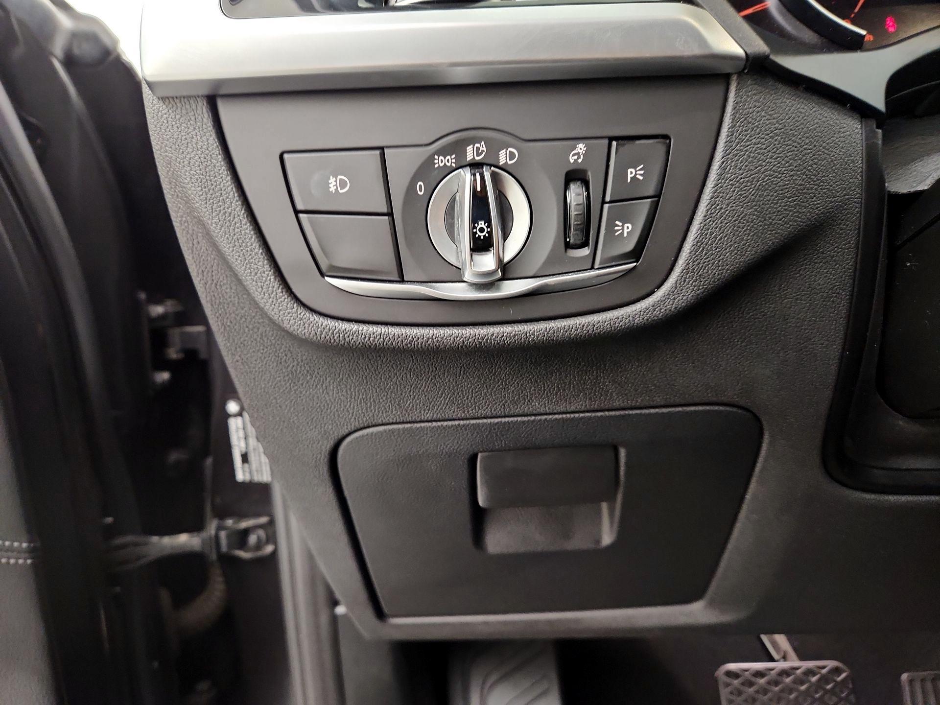 Thumbnail: 2019 BMW X3 - 13