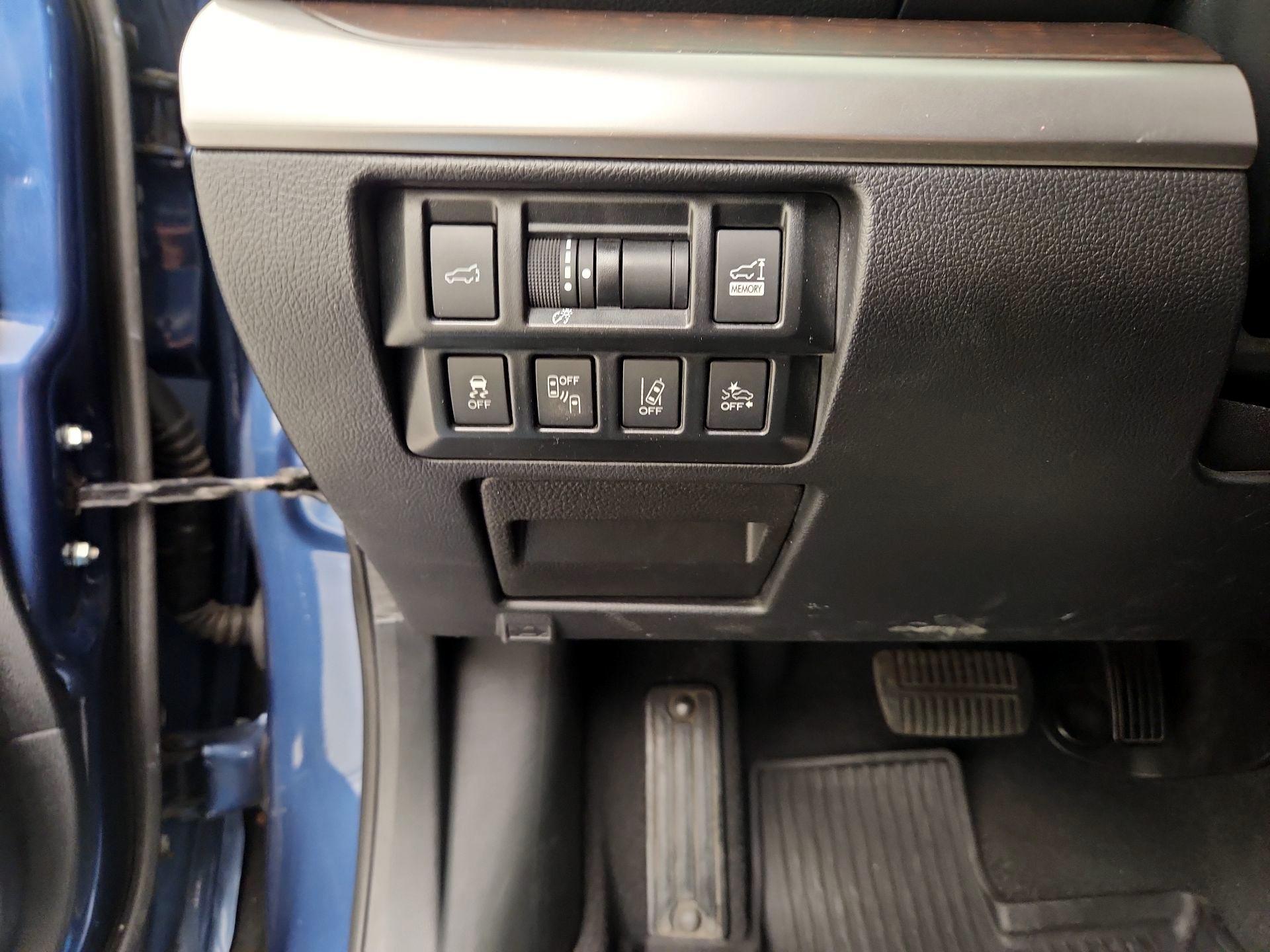 Thumbnail: 2019 Subaru Outback - 13