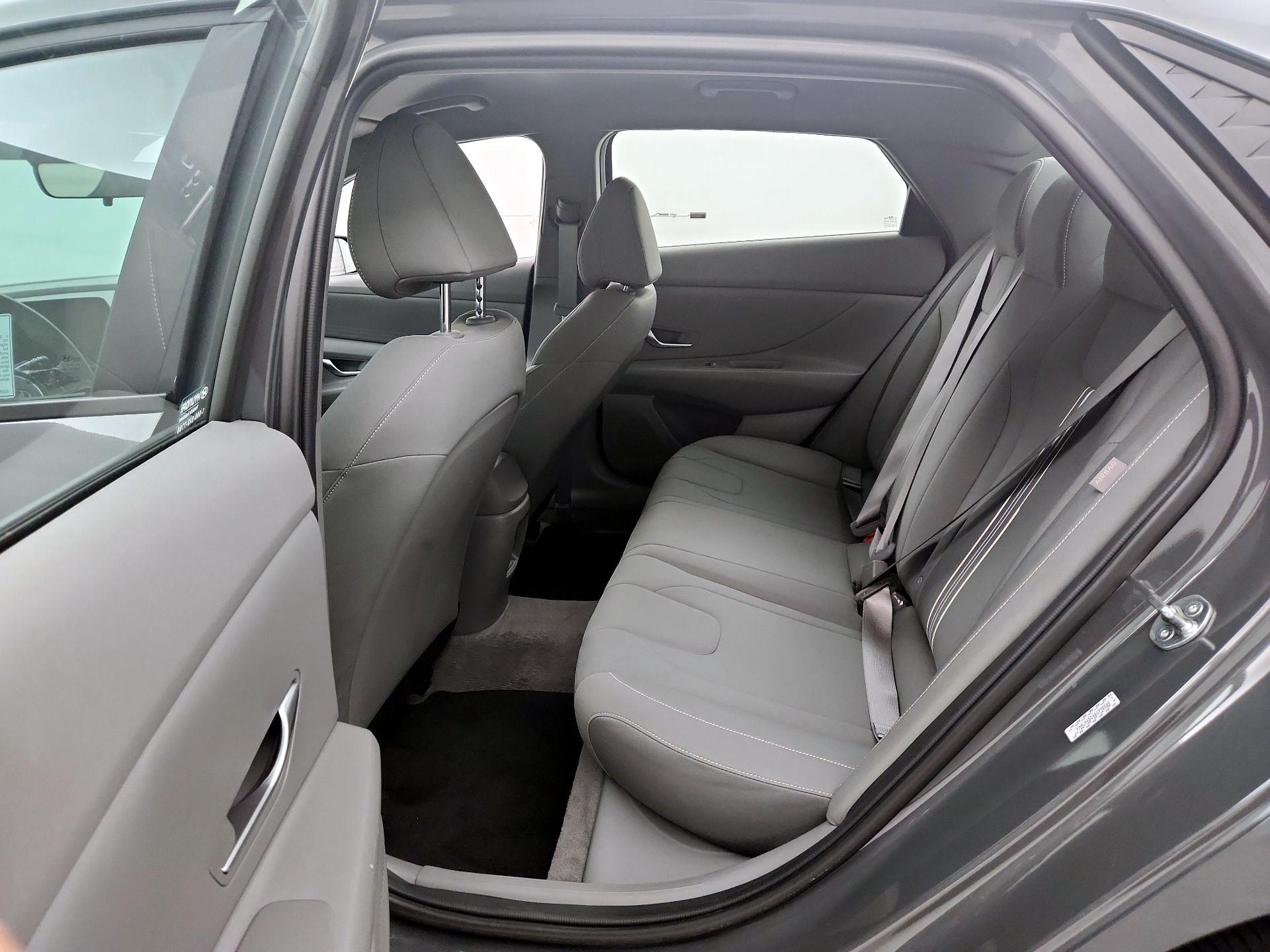 Thumbnail: 2024 Hyundai Elantra - 20