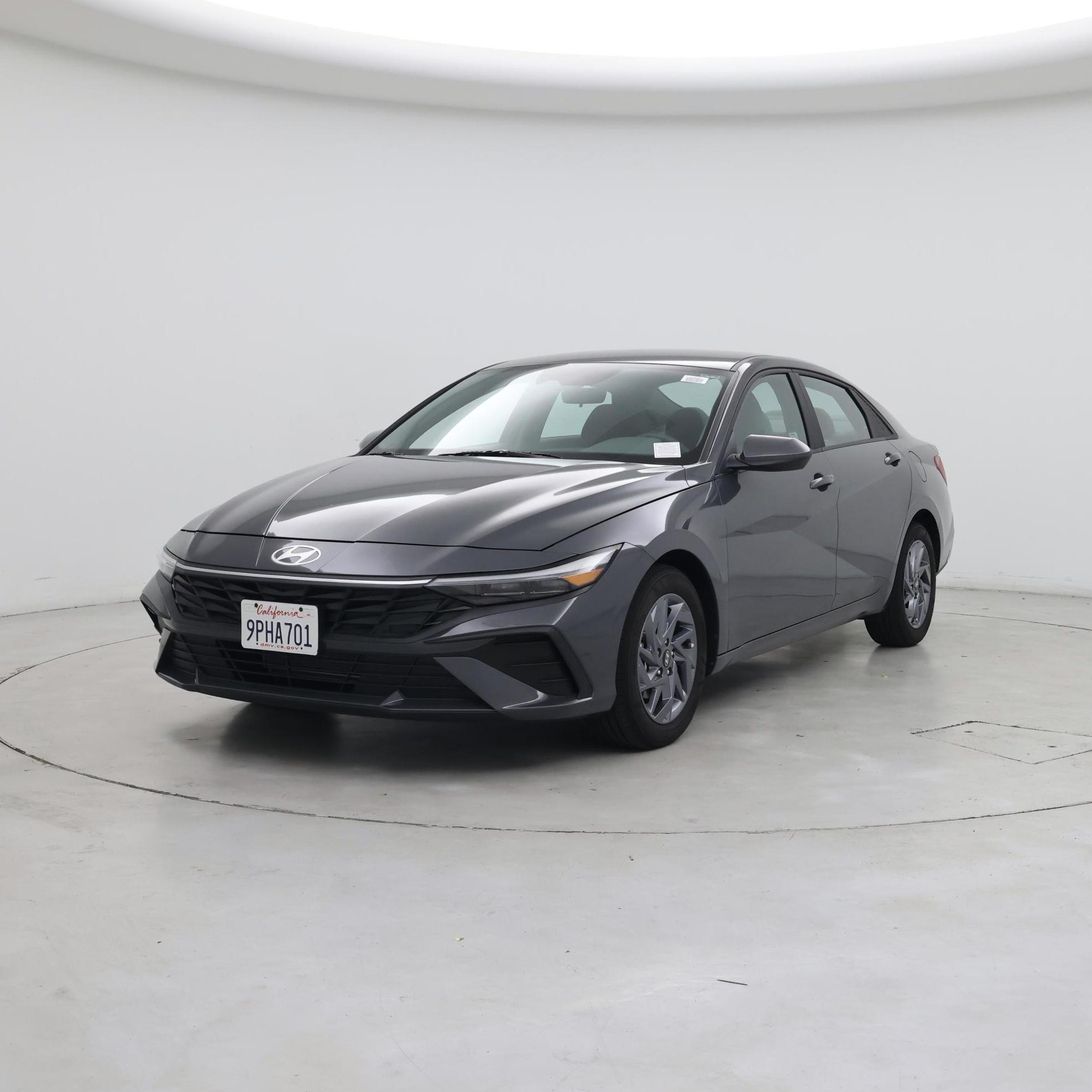Thumbnail: 2024 Hyundai Elantra - 4