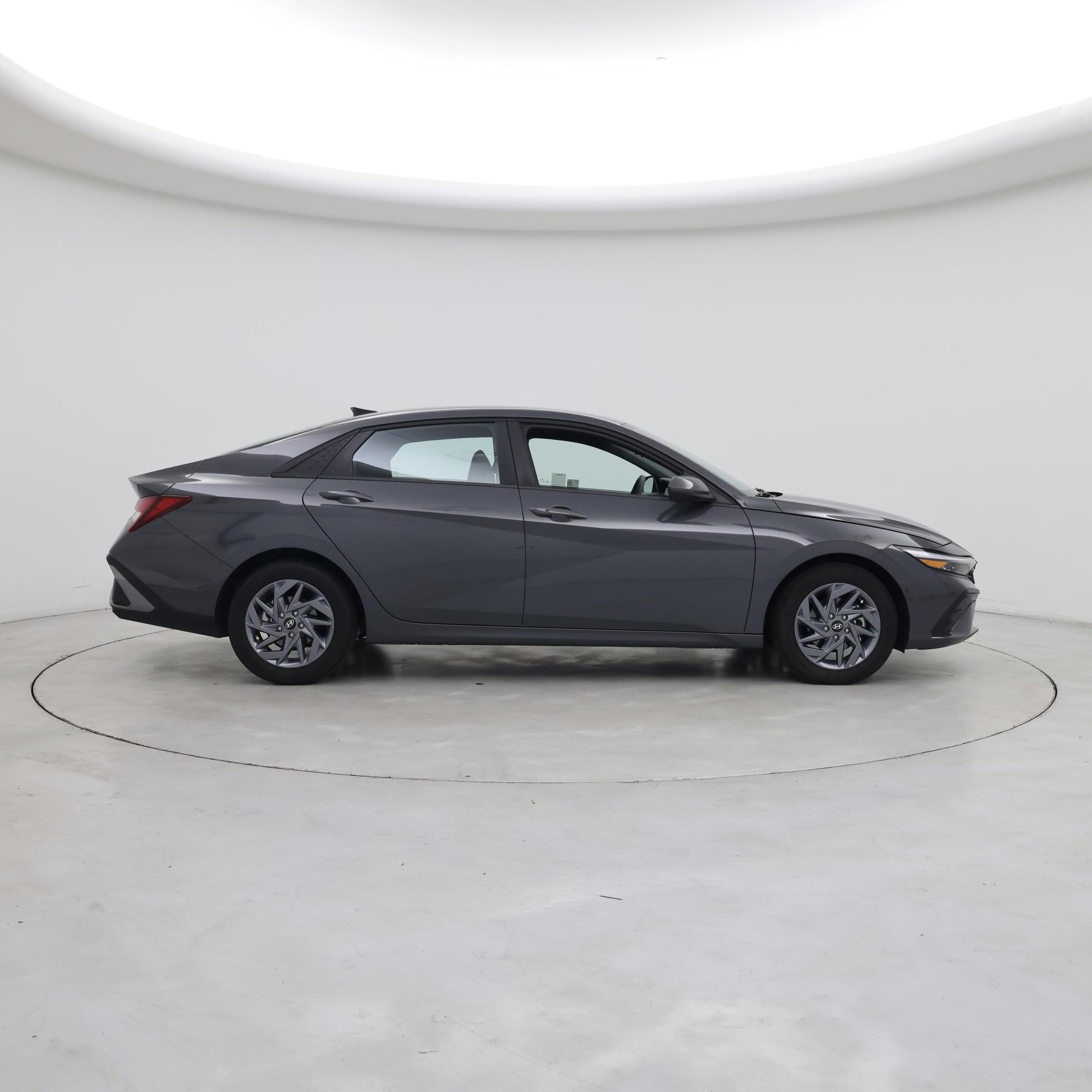 Thumbnail: 2024 Hyundai Elantra - 7