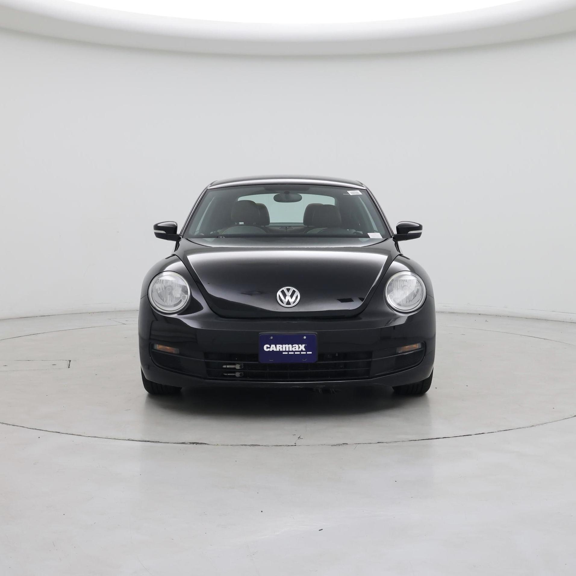 Thumbnail: 2015 Volkswagen Beetle - 5