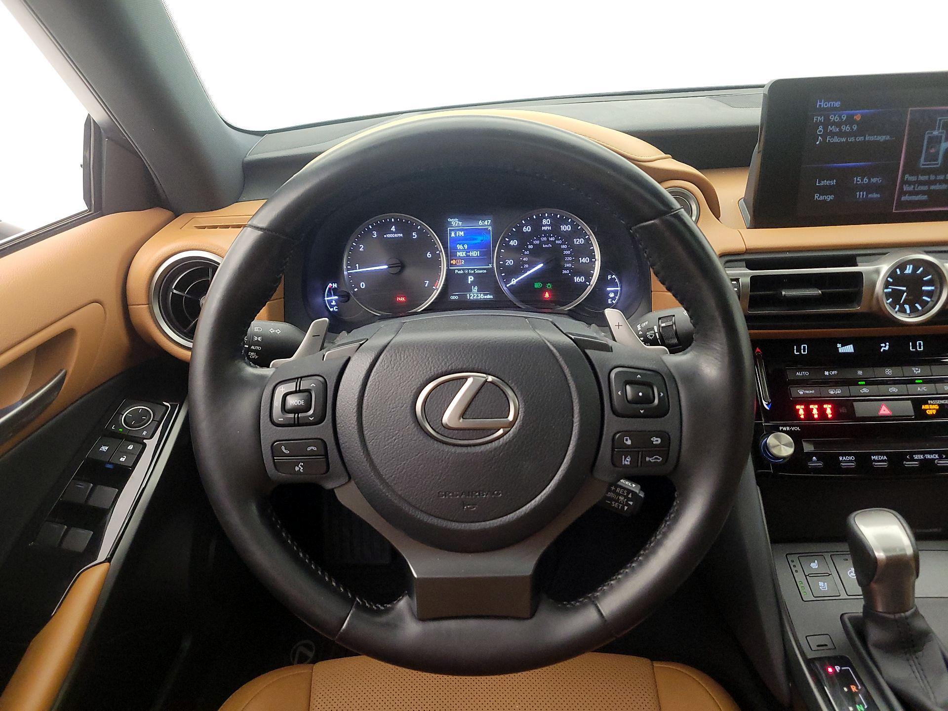 Thumbnail: 2021 Lexus IS - 10