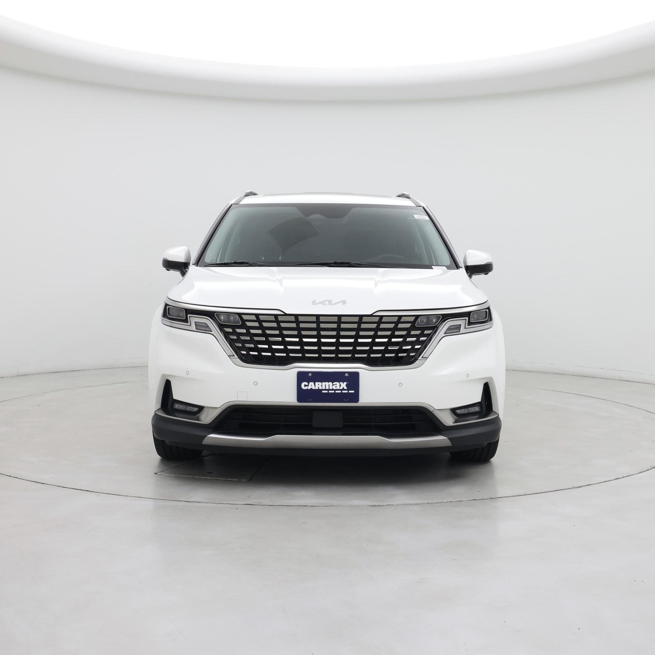 Thumbnail: 2023 Kia Carnival - 5