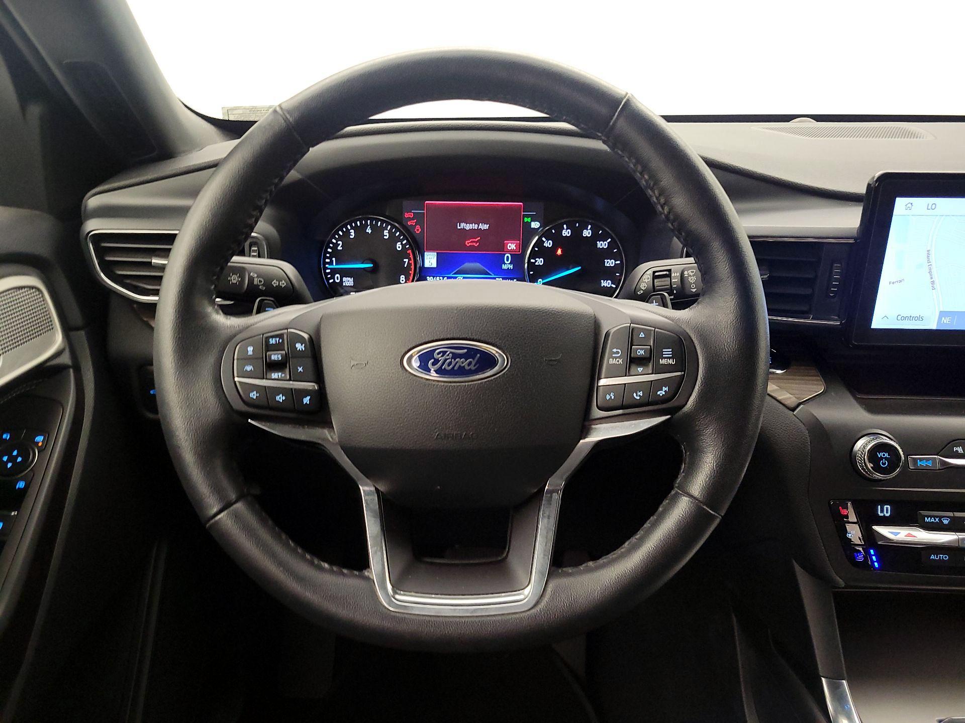 Thumbnail: 2020 Ford Explorer - 10