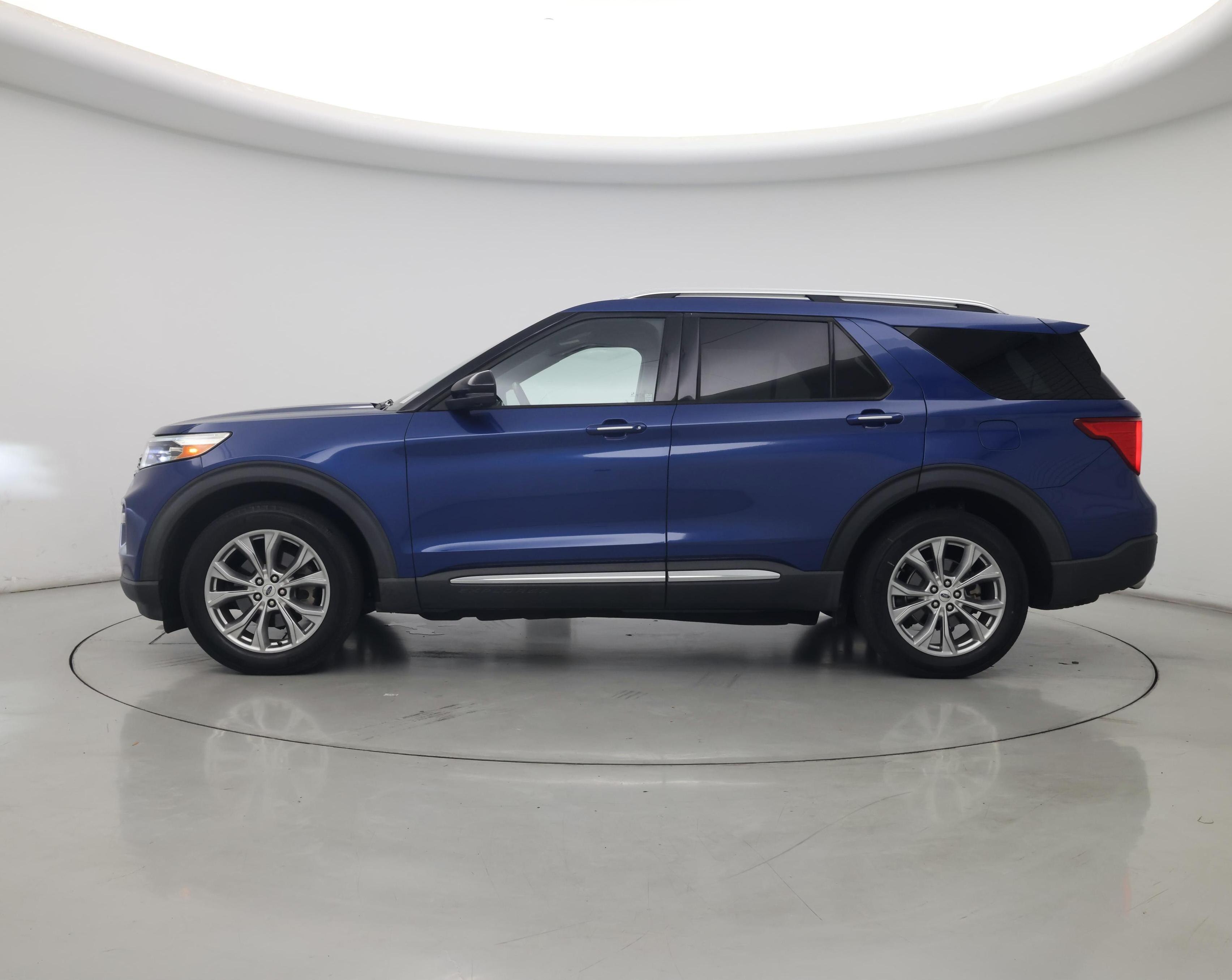 Thumbnail: 2020 Ford Explorer - 3