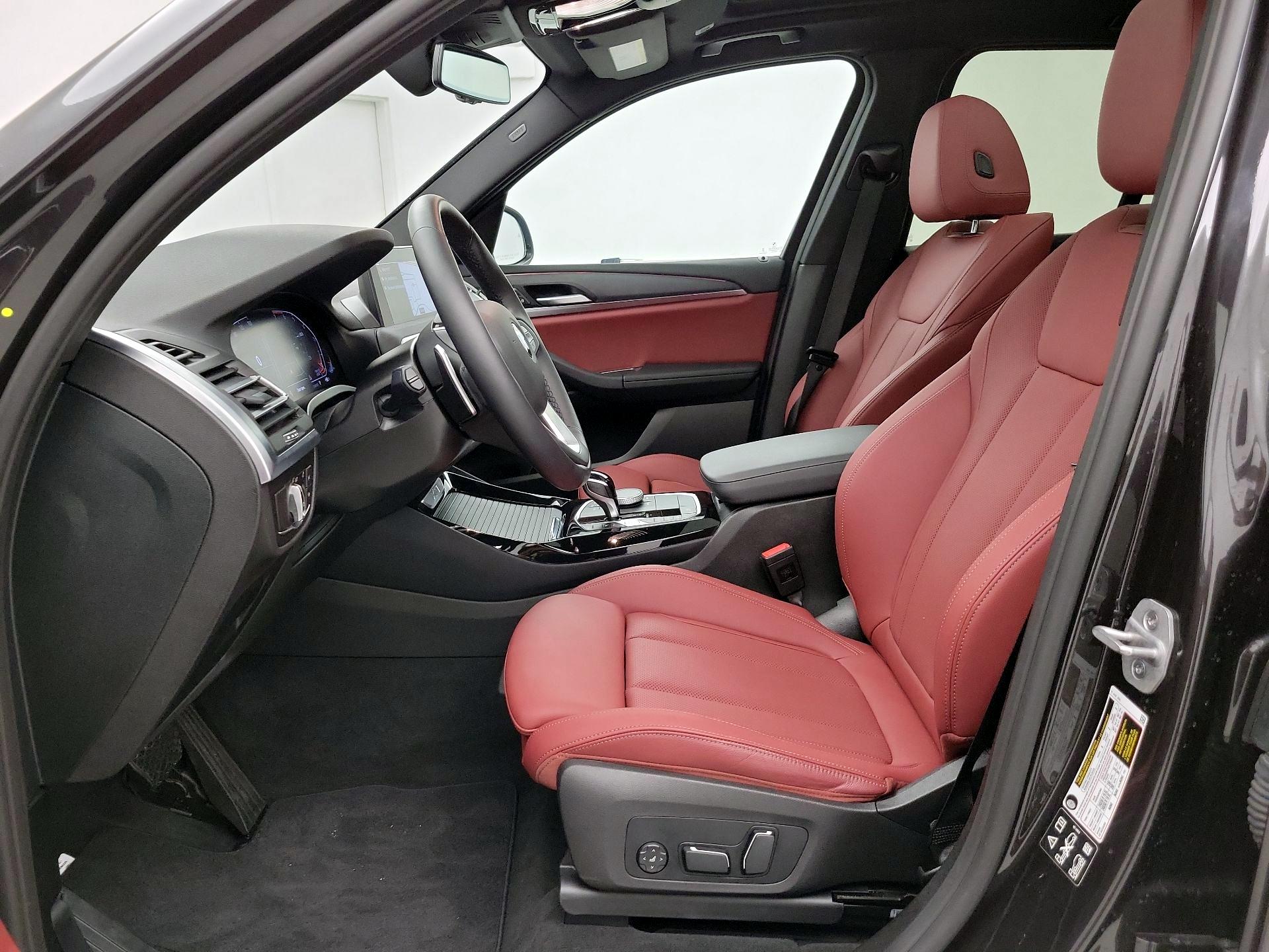 Thumbnail: 2024 BMW X3 - 11