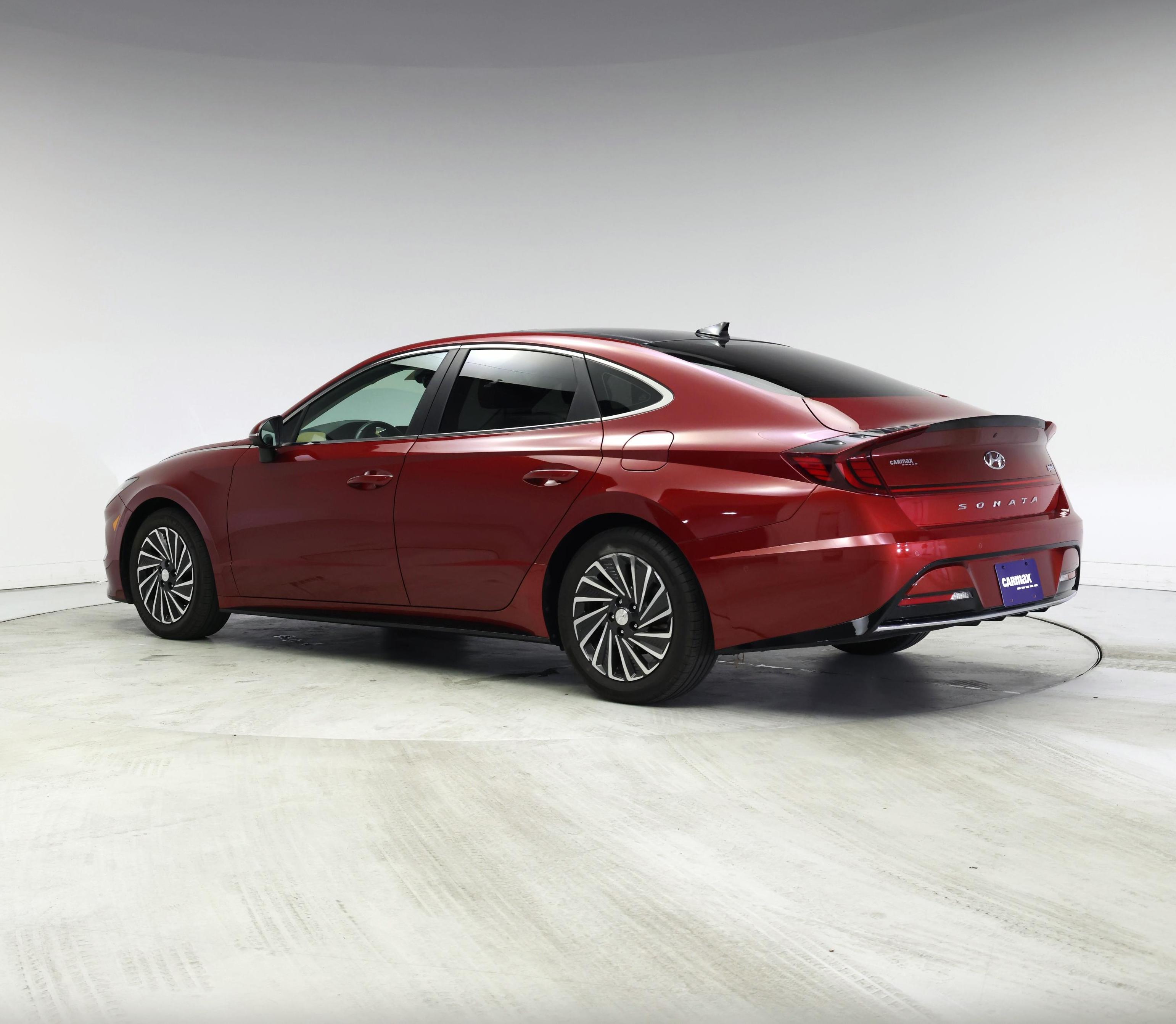 Thumbnail: 2023 Hyundai Sonata - 2