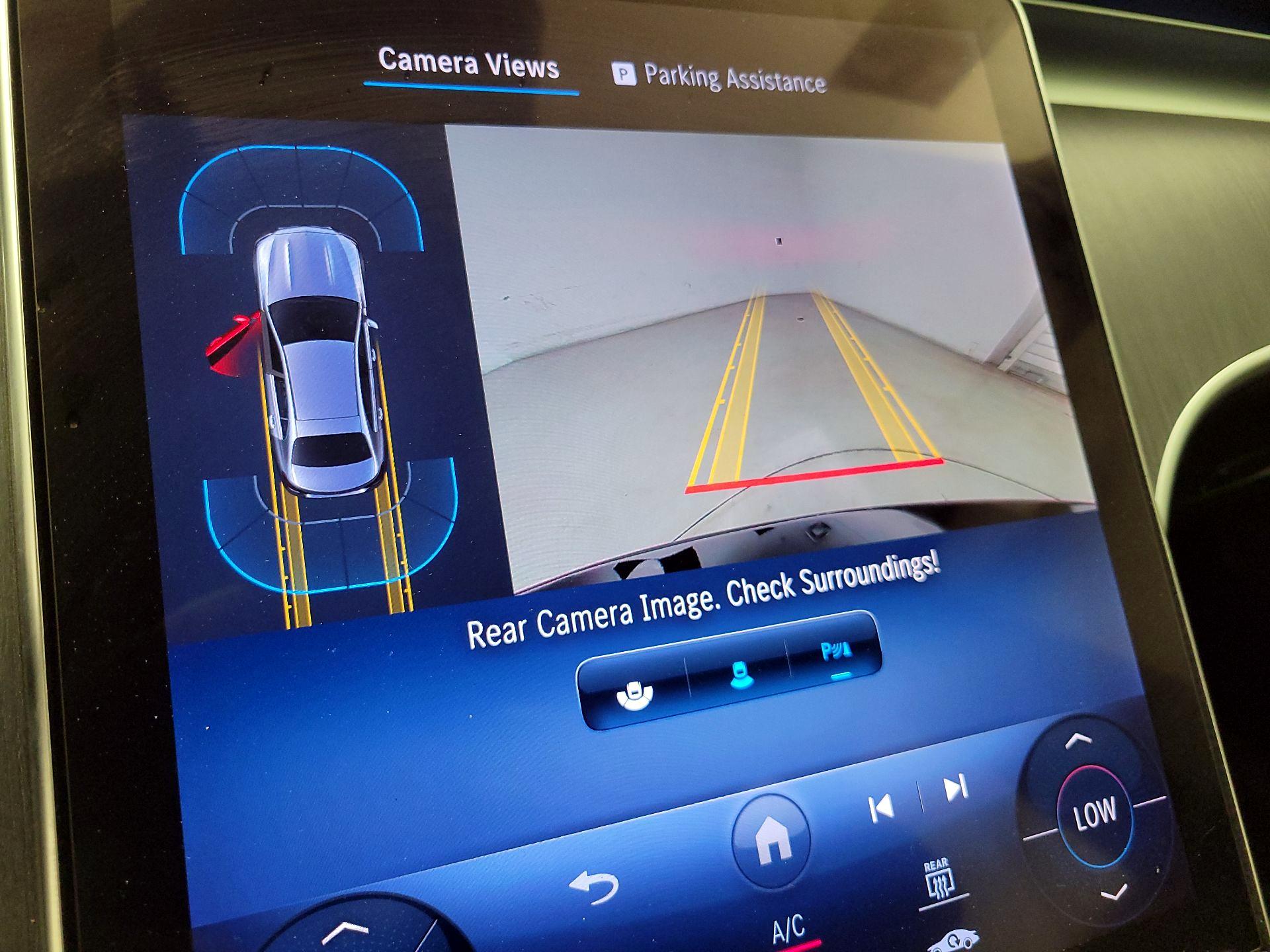 Thumbnail: 2024 Mercedes-Benz C-Class - 14