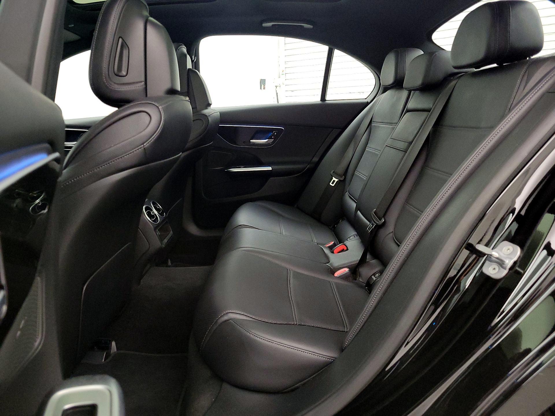 Thumbnail: 2024 Mercedes-Benz C-Class - 20