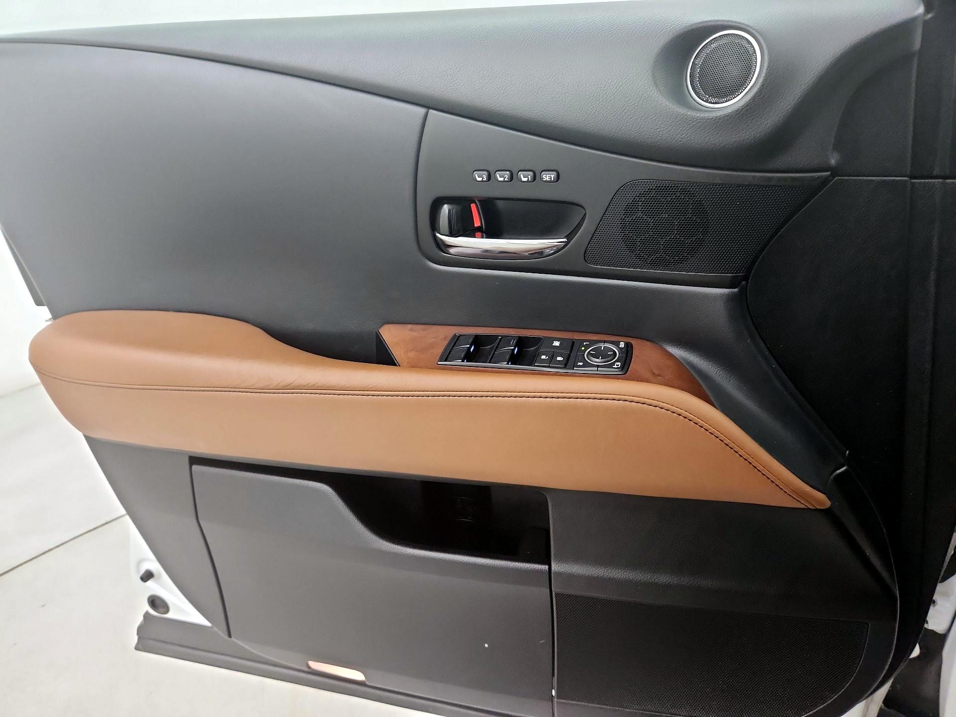 Thumbnail: 2013 Lexus RX - 12
