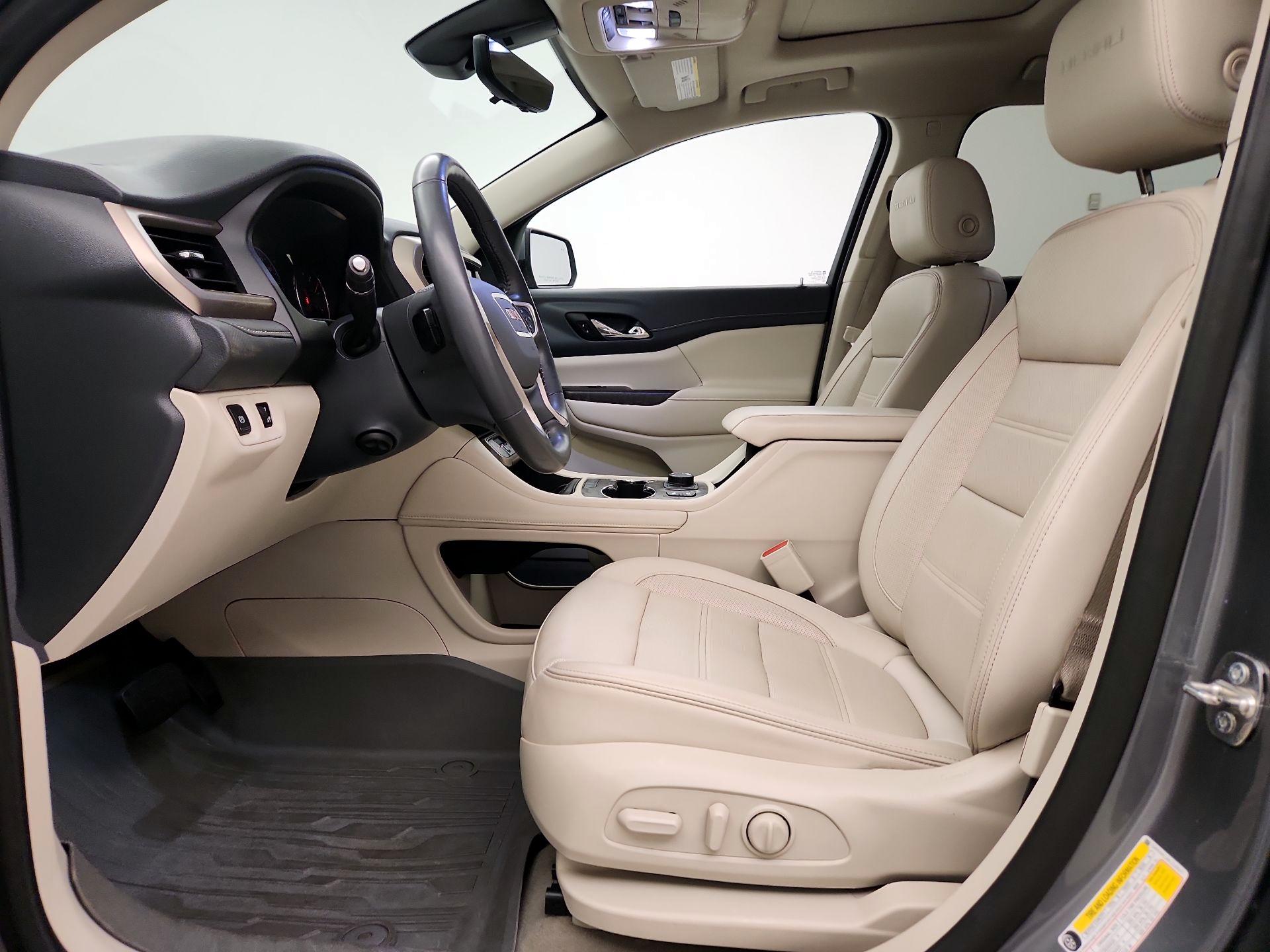 Thumbnail: 2020 GMC Acadia - 11