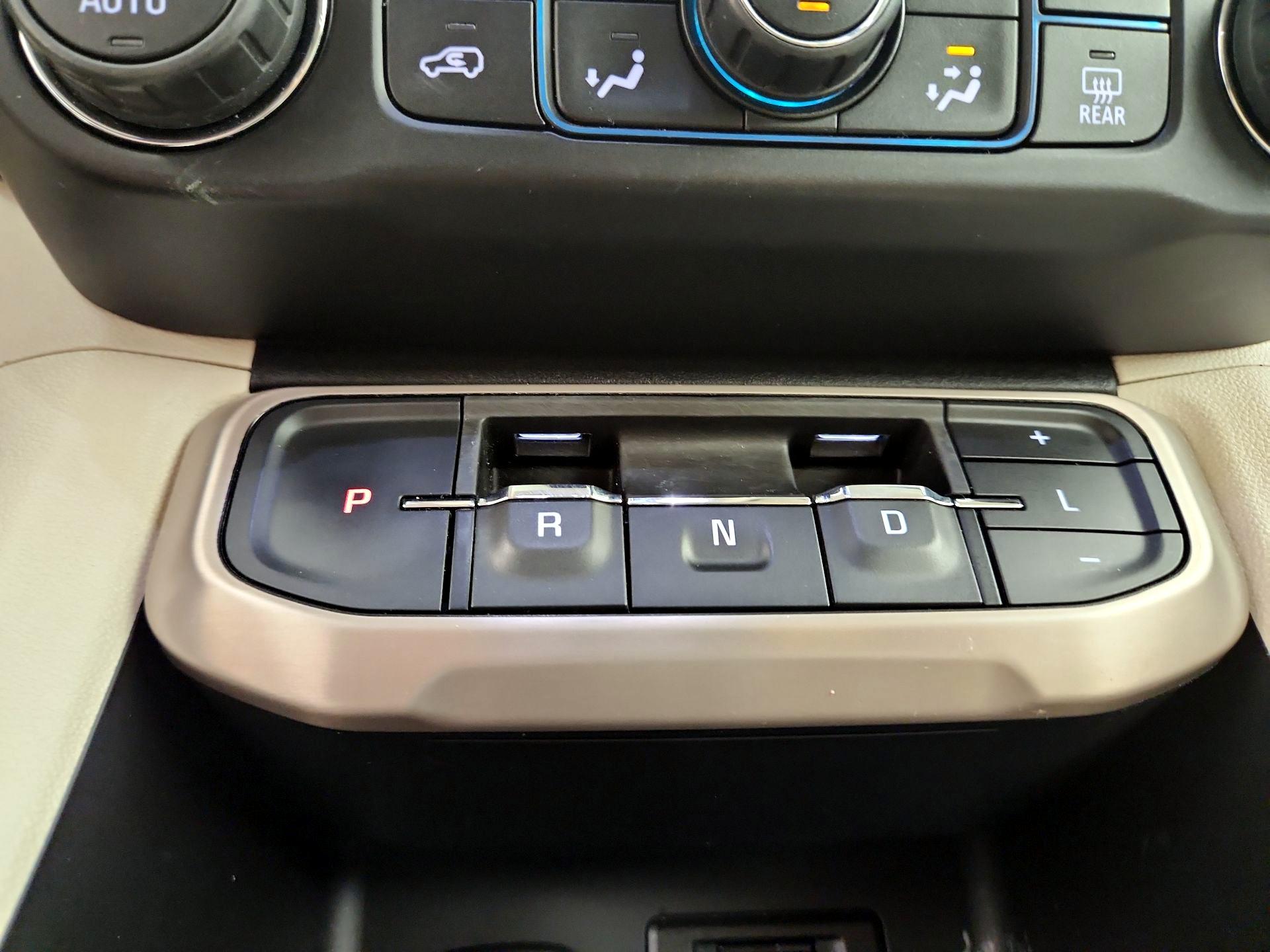 Thumbnail: 2020 GMC Acadia - 17