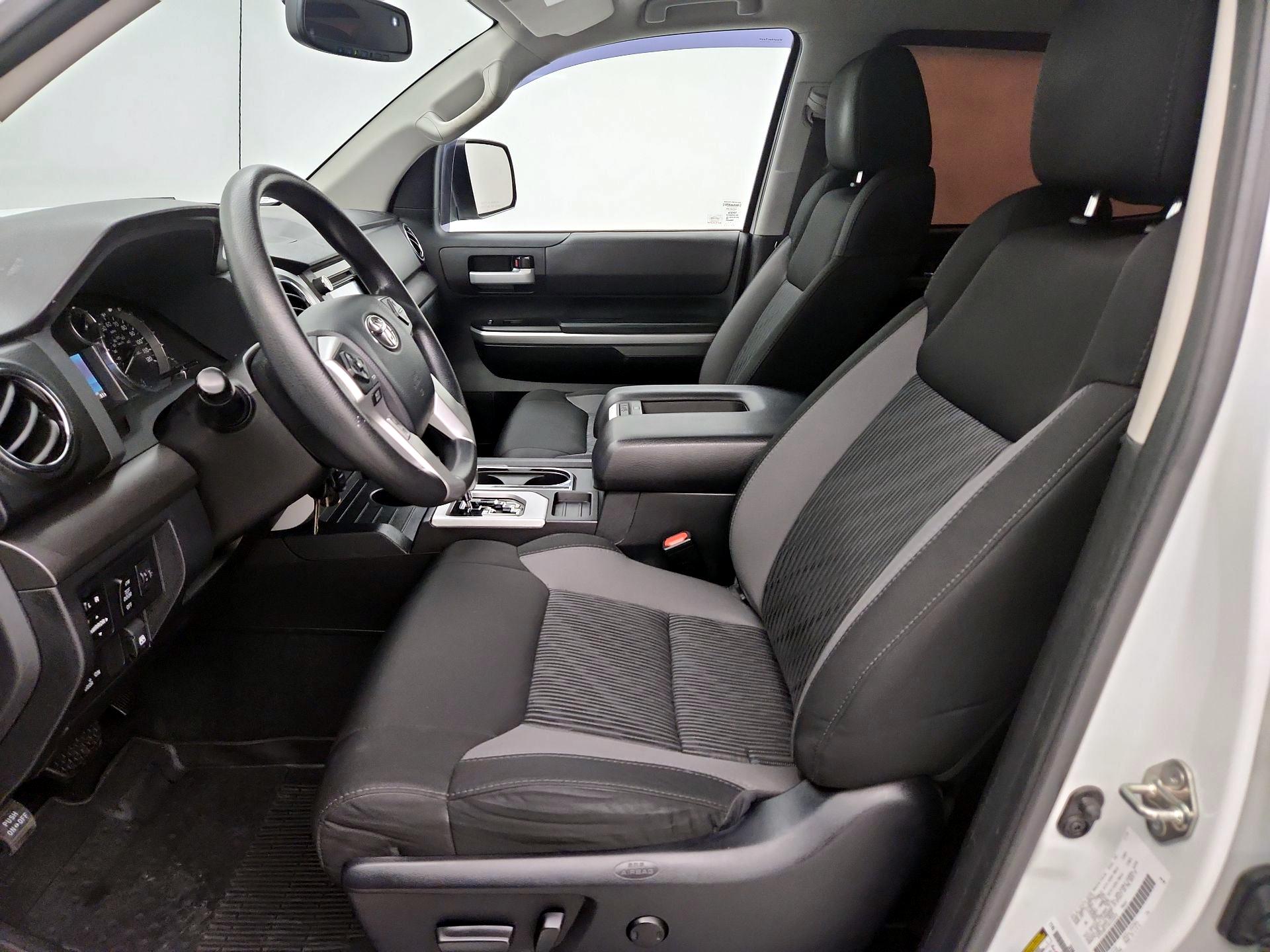 Thumbnail: 2017 Toyota Tundra - 11