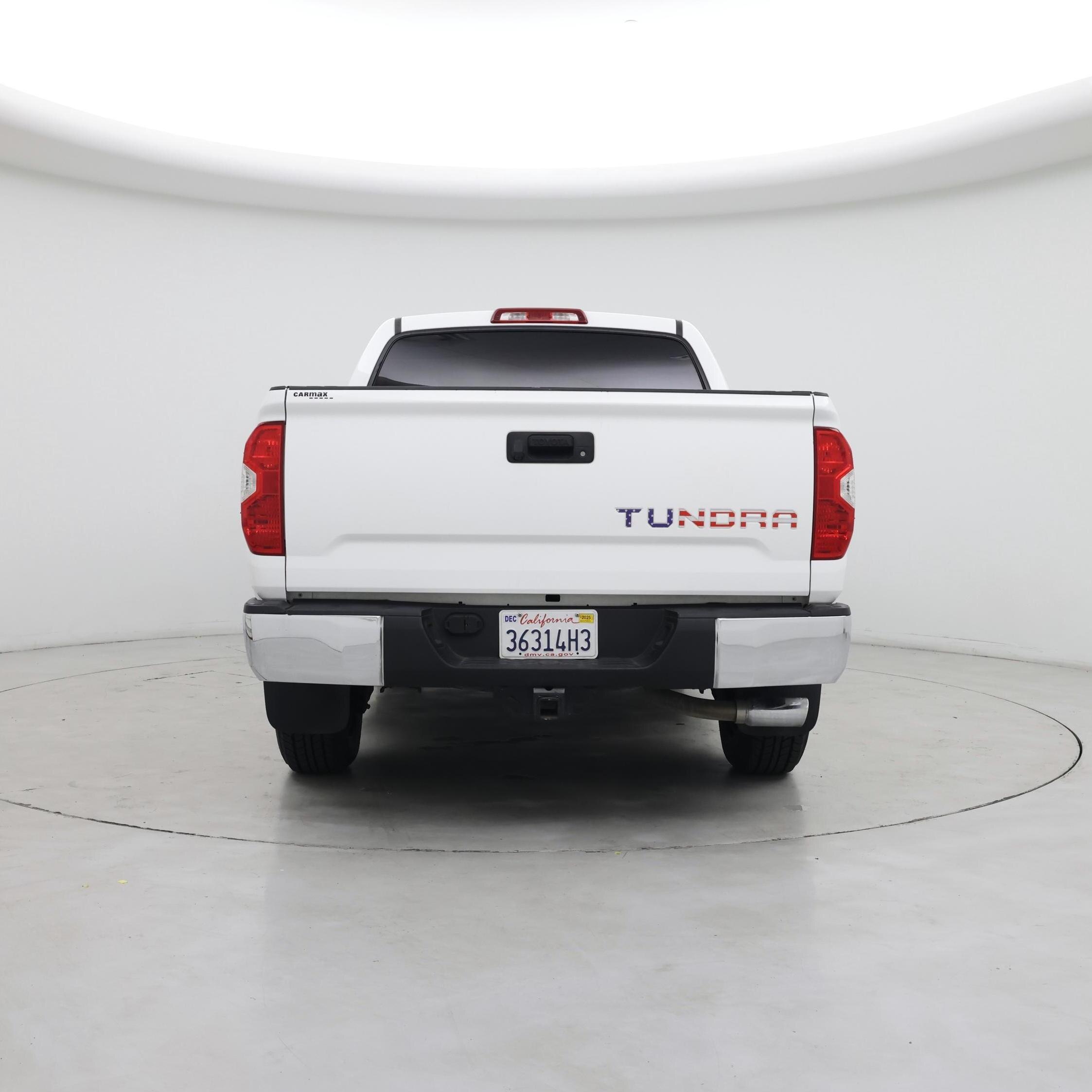 Thumbnail: 2017 Toyota Tundra - 6