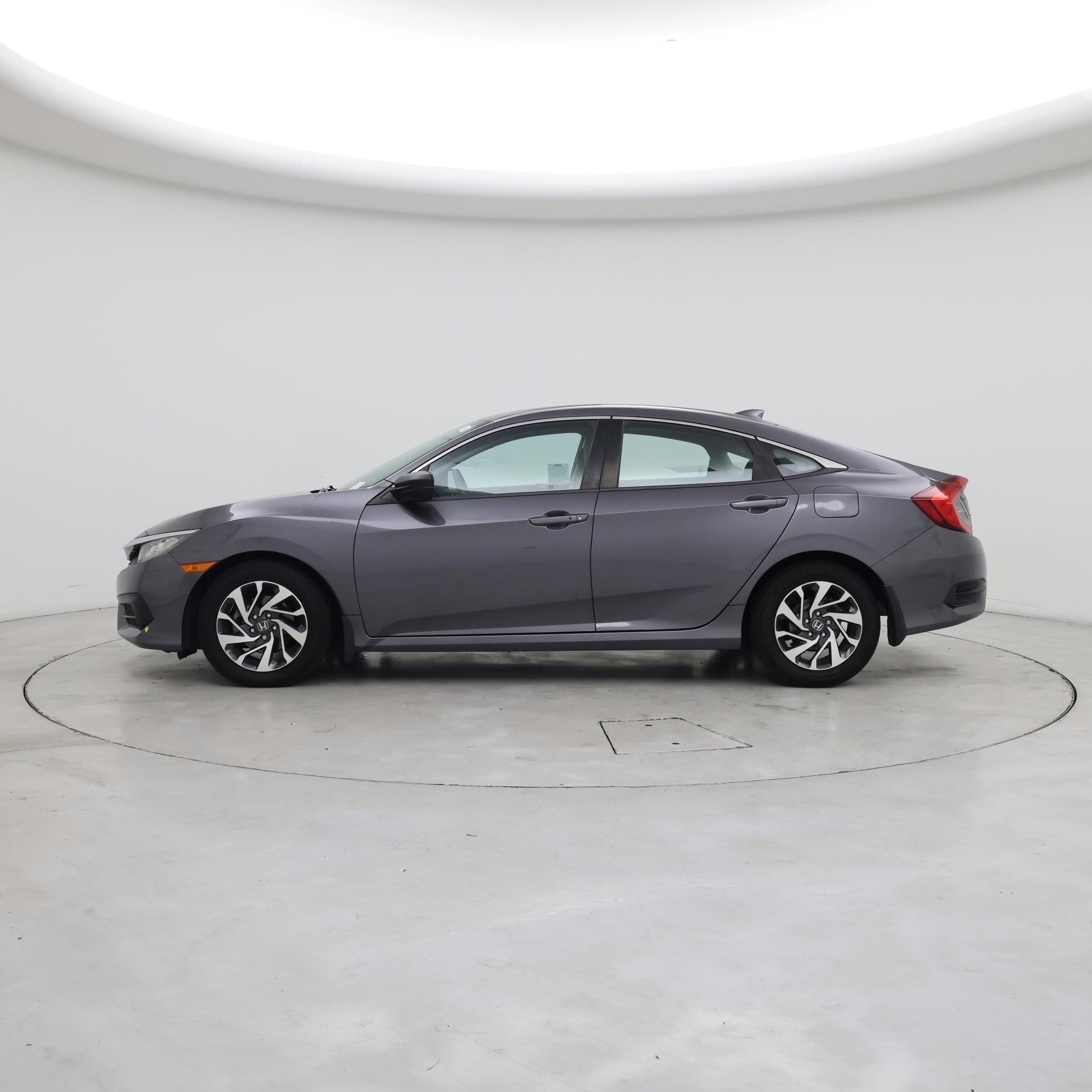 Thumbnail: 2018 Honda Civic - 3