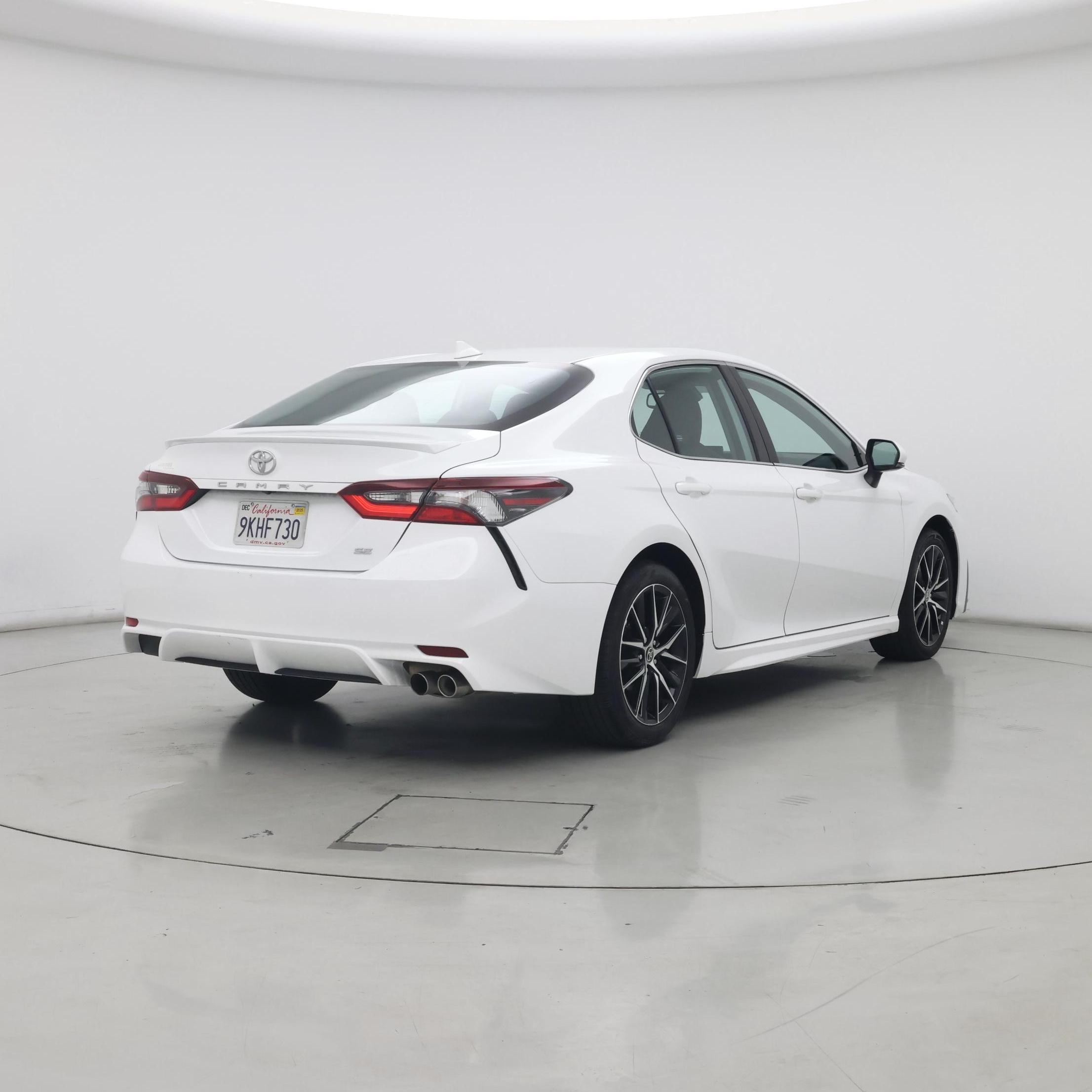 Thumbnail: 2024 Toyota Camry - 8