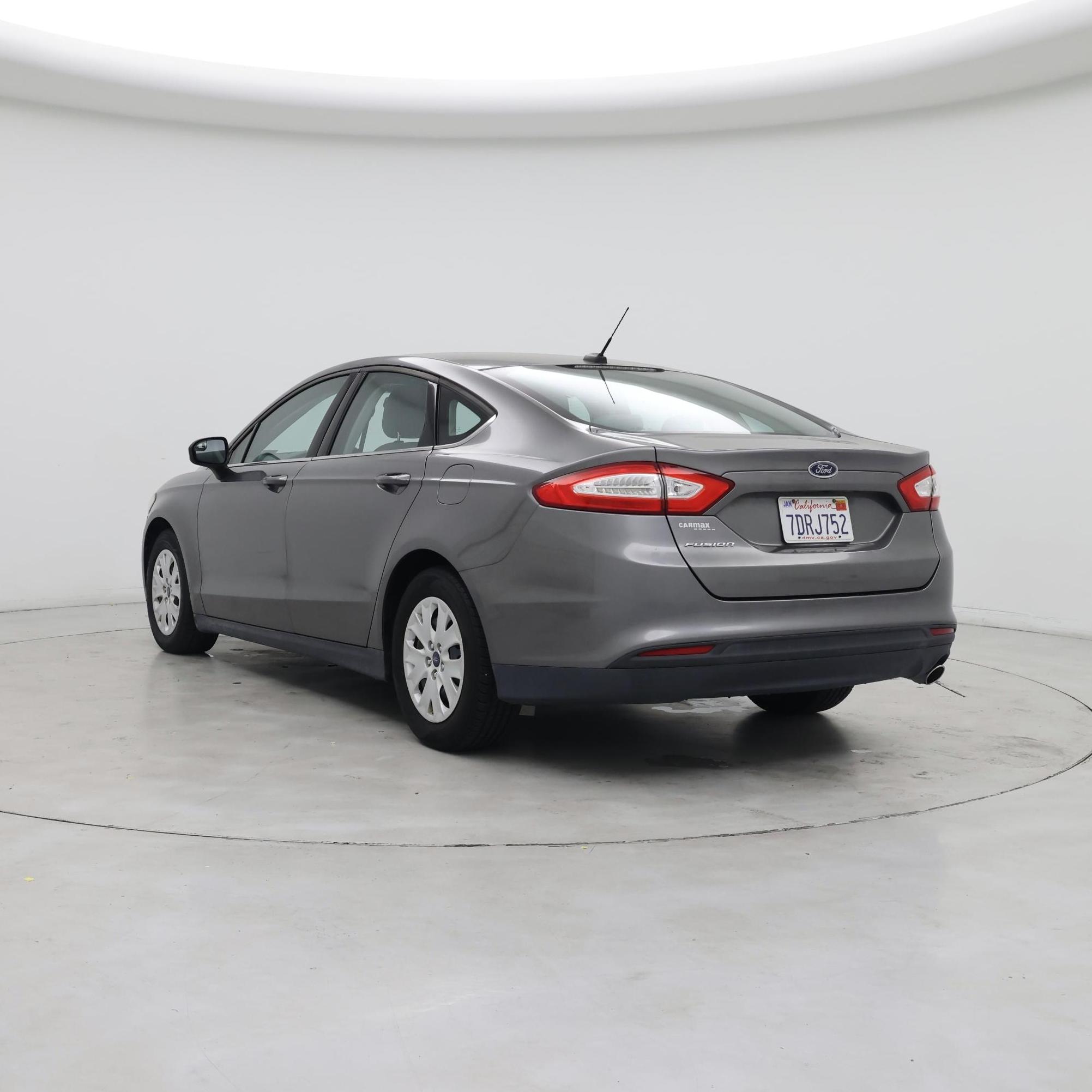 Thumbnail: 2014 Ford Fusion - 2