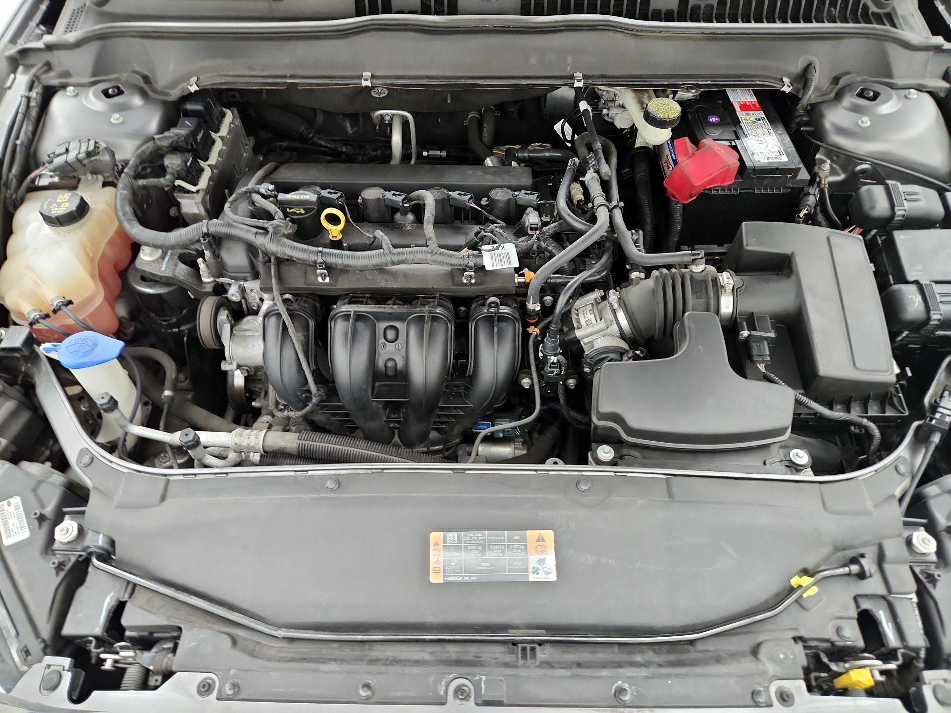 Thumbnail: 2014 Ford Fusion - 19